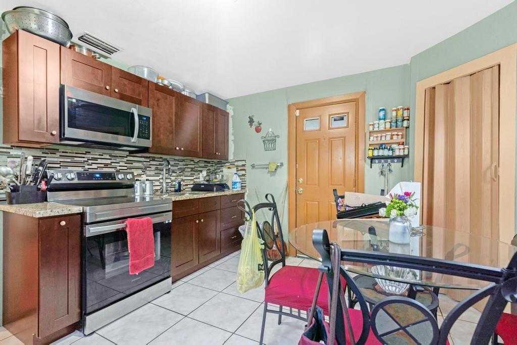 South Hollywood Amd 4-10 - Residential