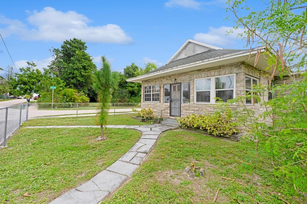 South Hollywood Amd 4-10 - Residential