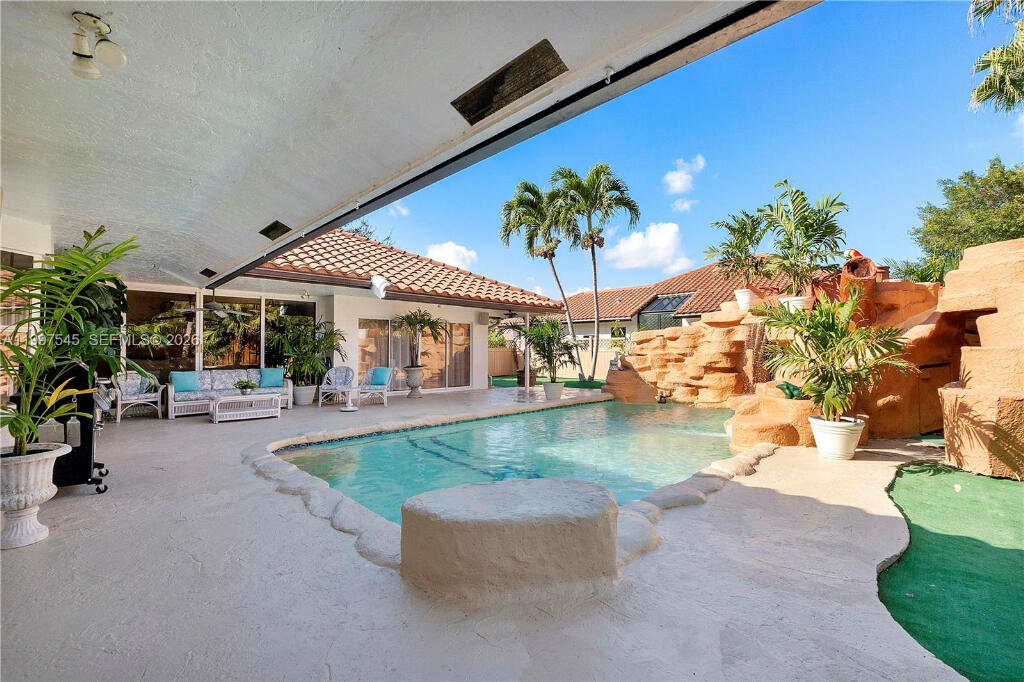 WOODLANDS SEC 2 - Residential