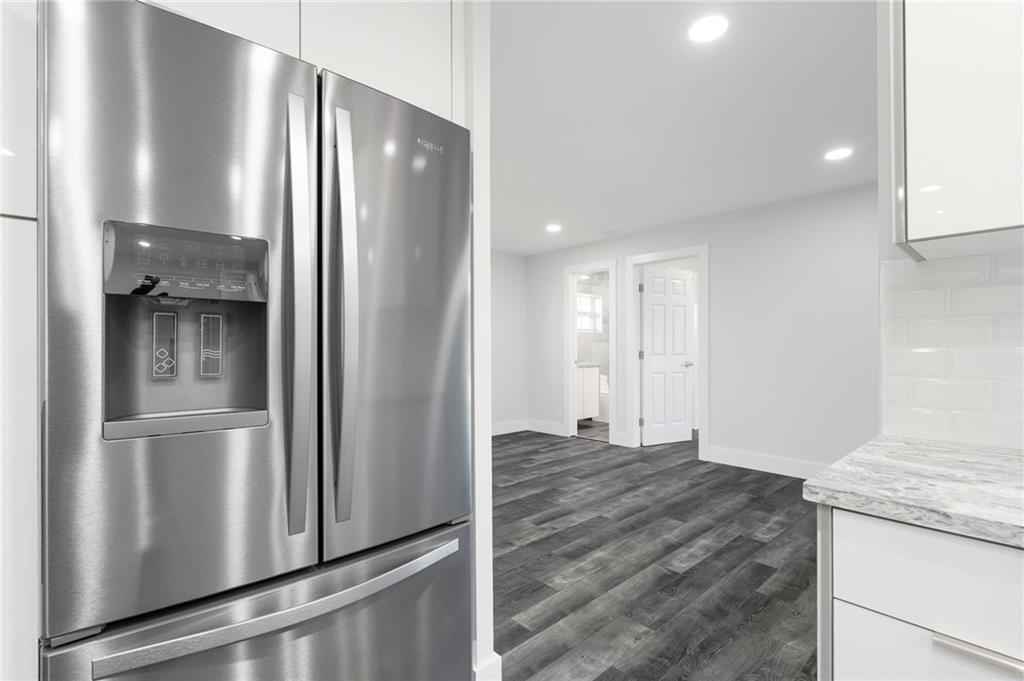 Lauderdale West 3 Sec 83- - Residential