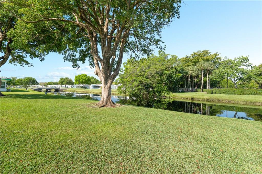 Lauderdale West 3 Sec 83- - Residential
