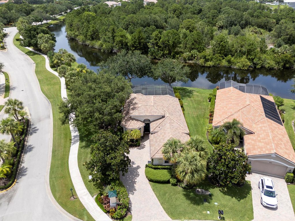 Photo of 9276 Short Chip Circle, Port Saint Lucie, FL 34986 (MLS # R11073605)