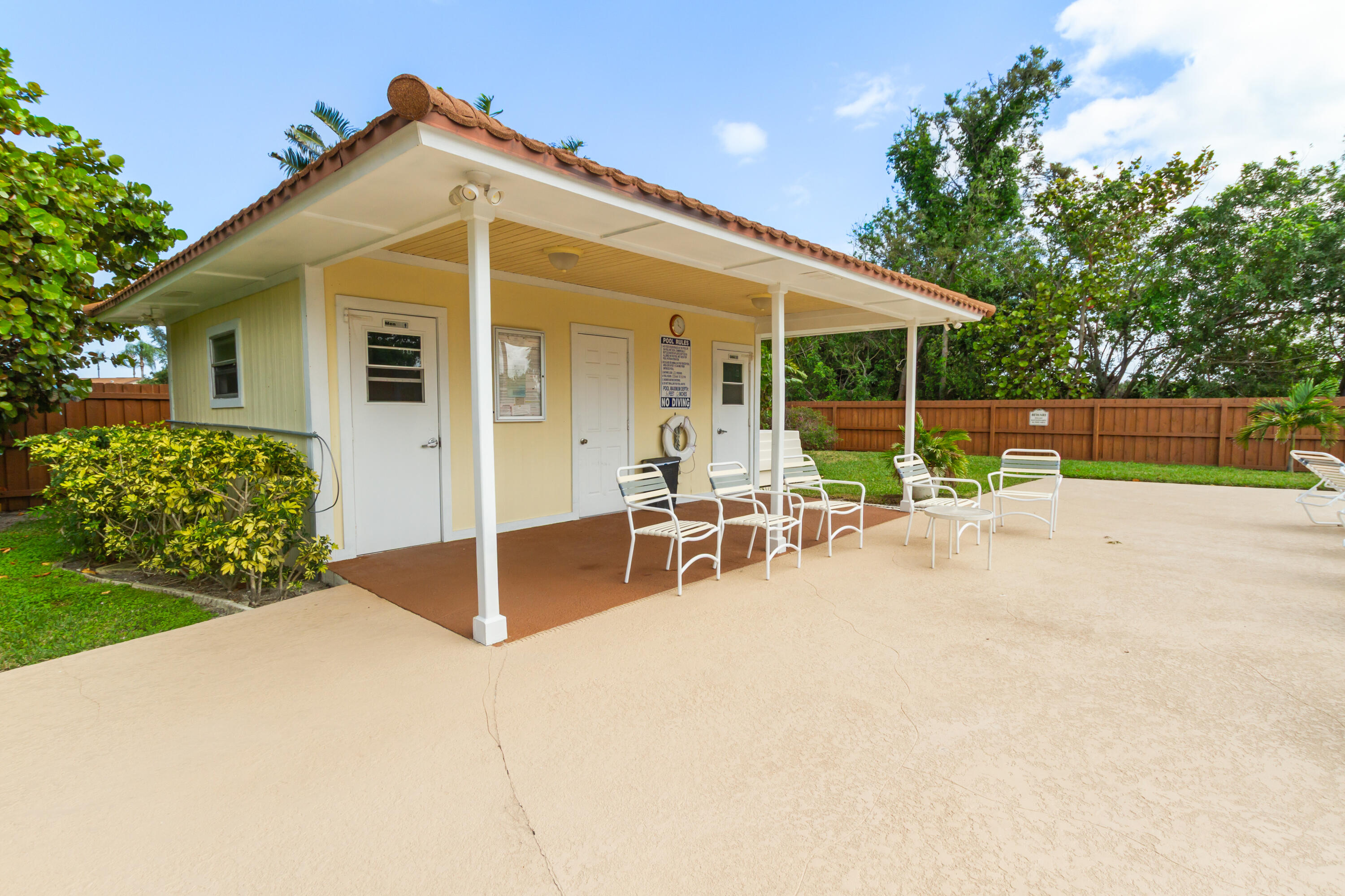 TEQUESTA HILLS CONDO - Residential Lease
