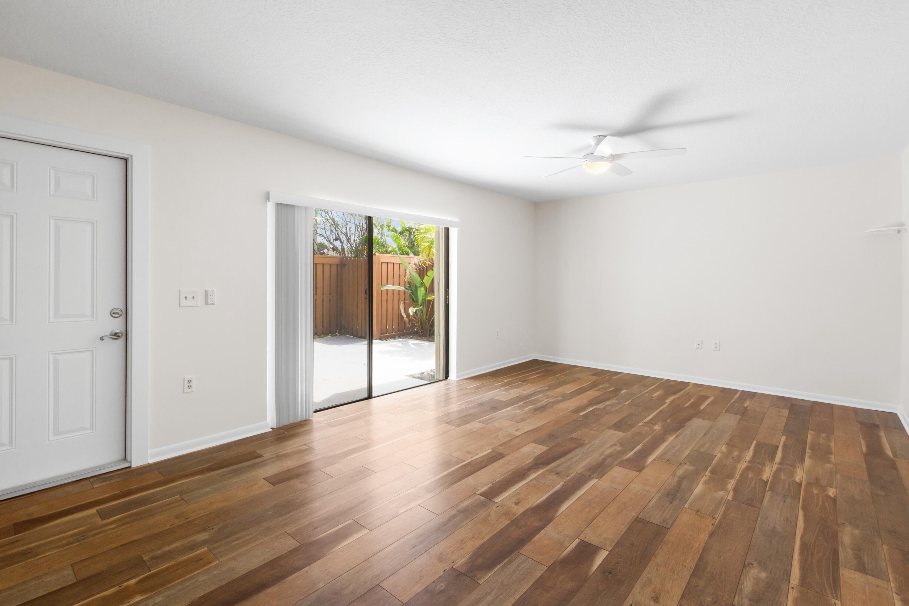 TEQUESTA HILLS CONDO - Residential Lease
