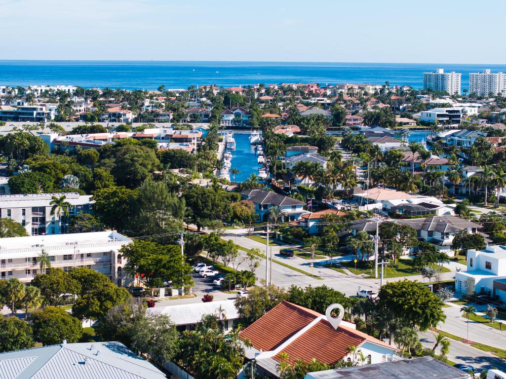 DELRAY MNR - Residential Lease