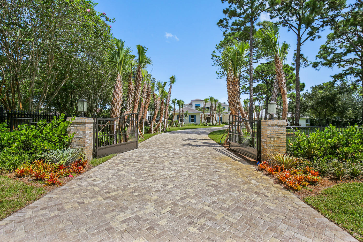 JUPITER RIVER ESTATES - Residential