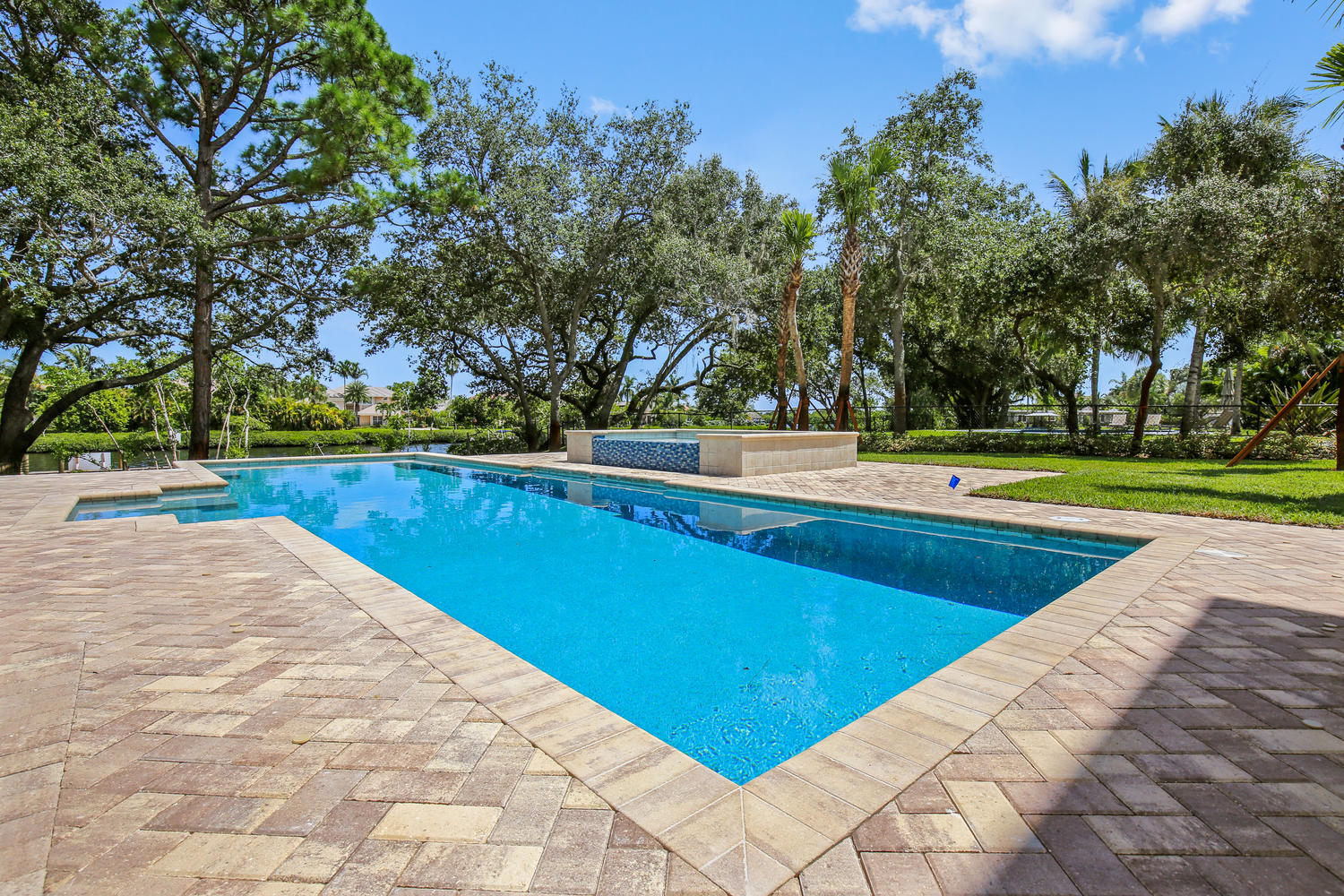 JUPITER RIVER ESTATES - Residential