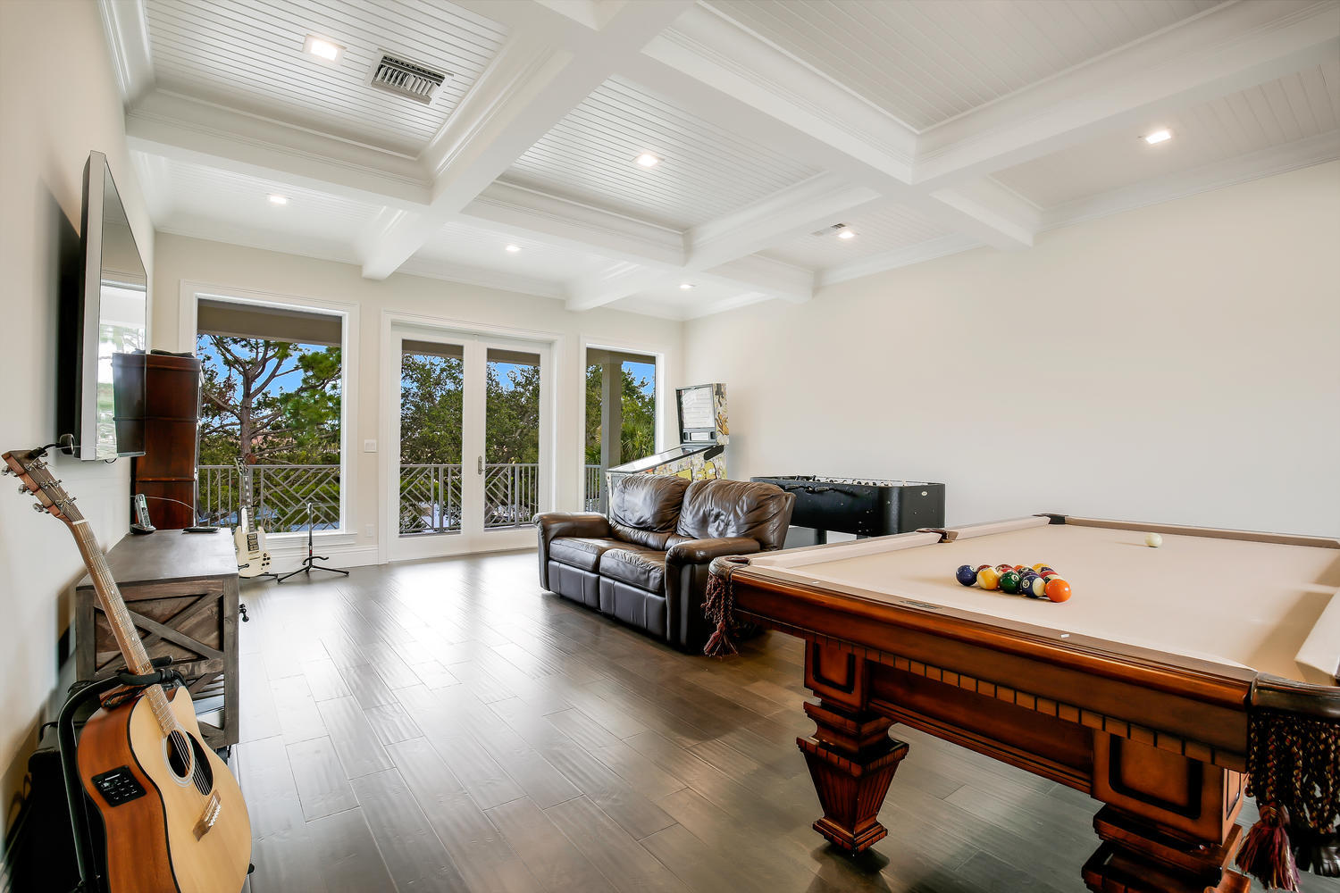 JUPITER RIVER ESTATES - Residential