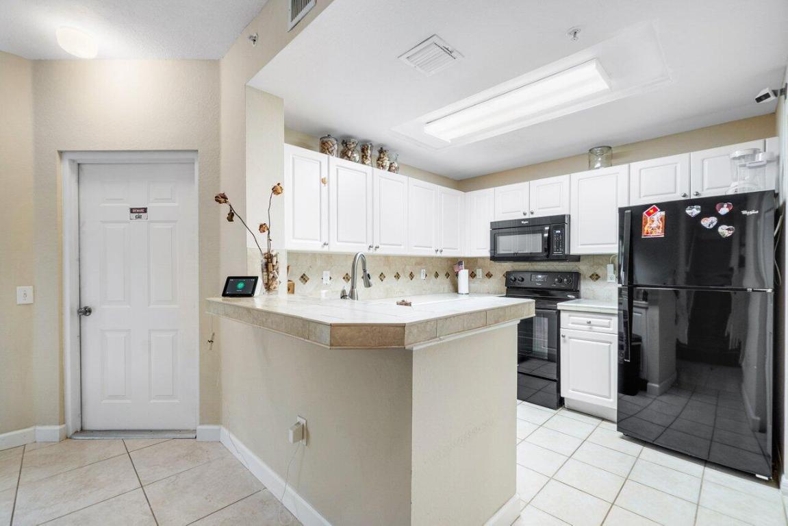 SAN MATERA THE GARDENS CONDO - Residential