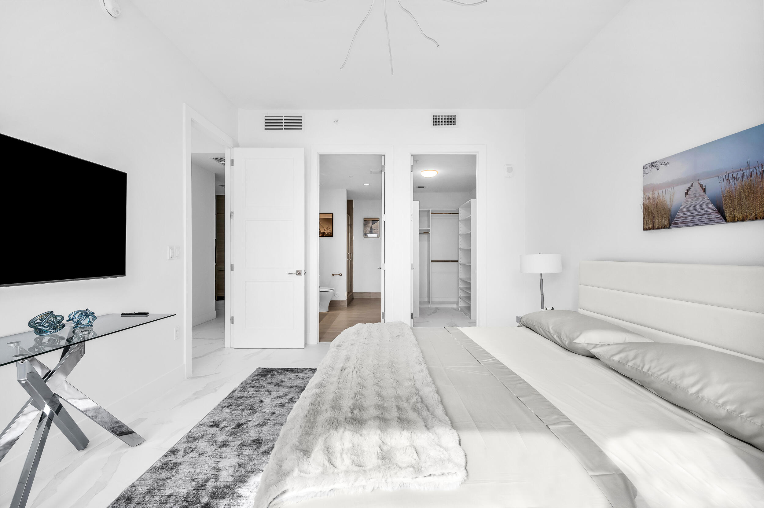 TOWER 155 CONDO - Residential Lease