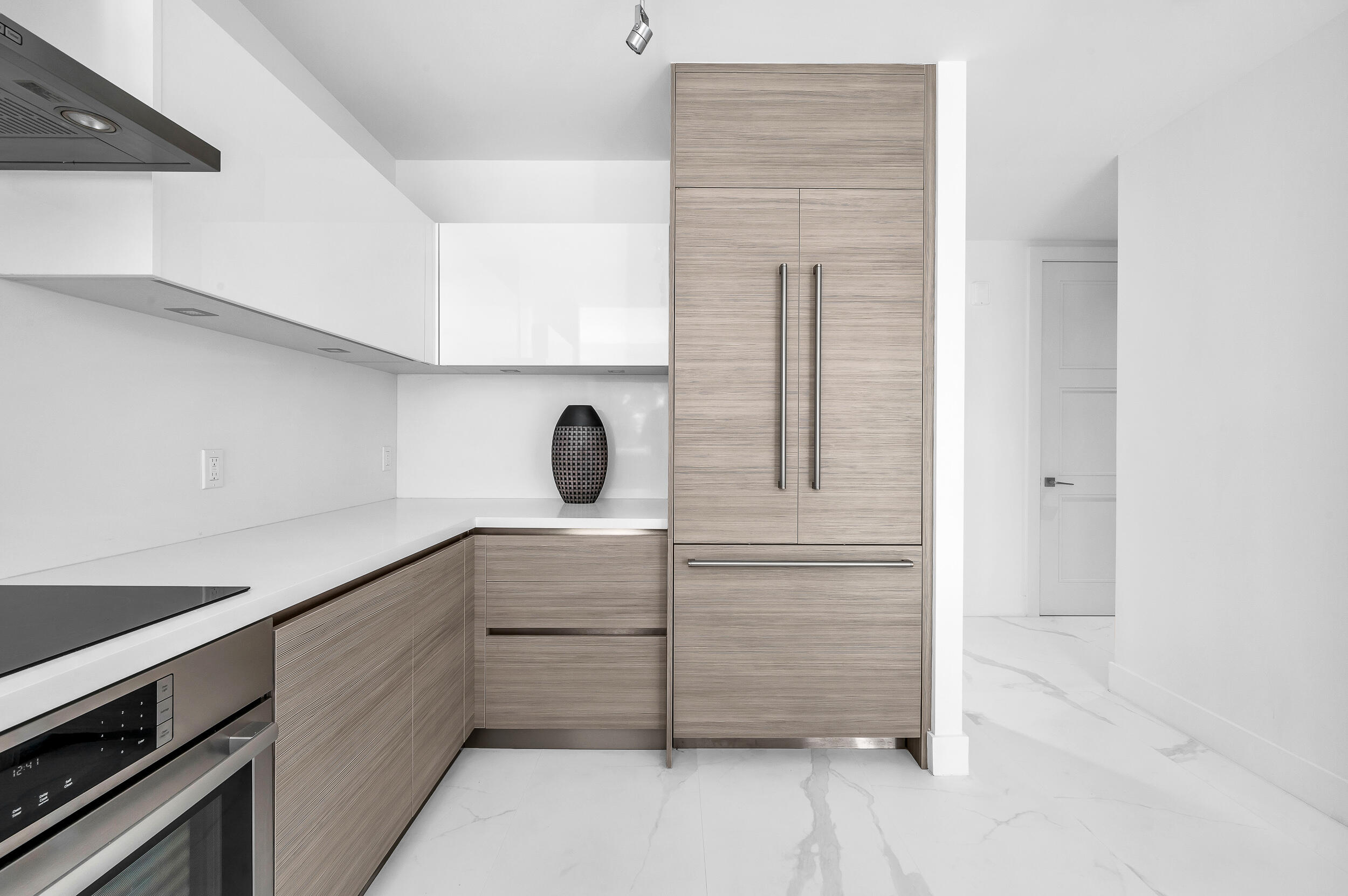 TOWER 155 CONDO - Residential Lease