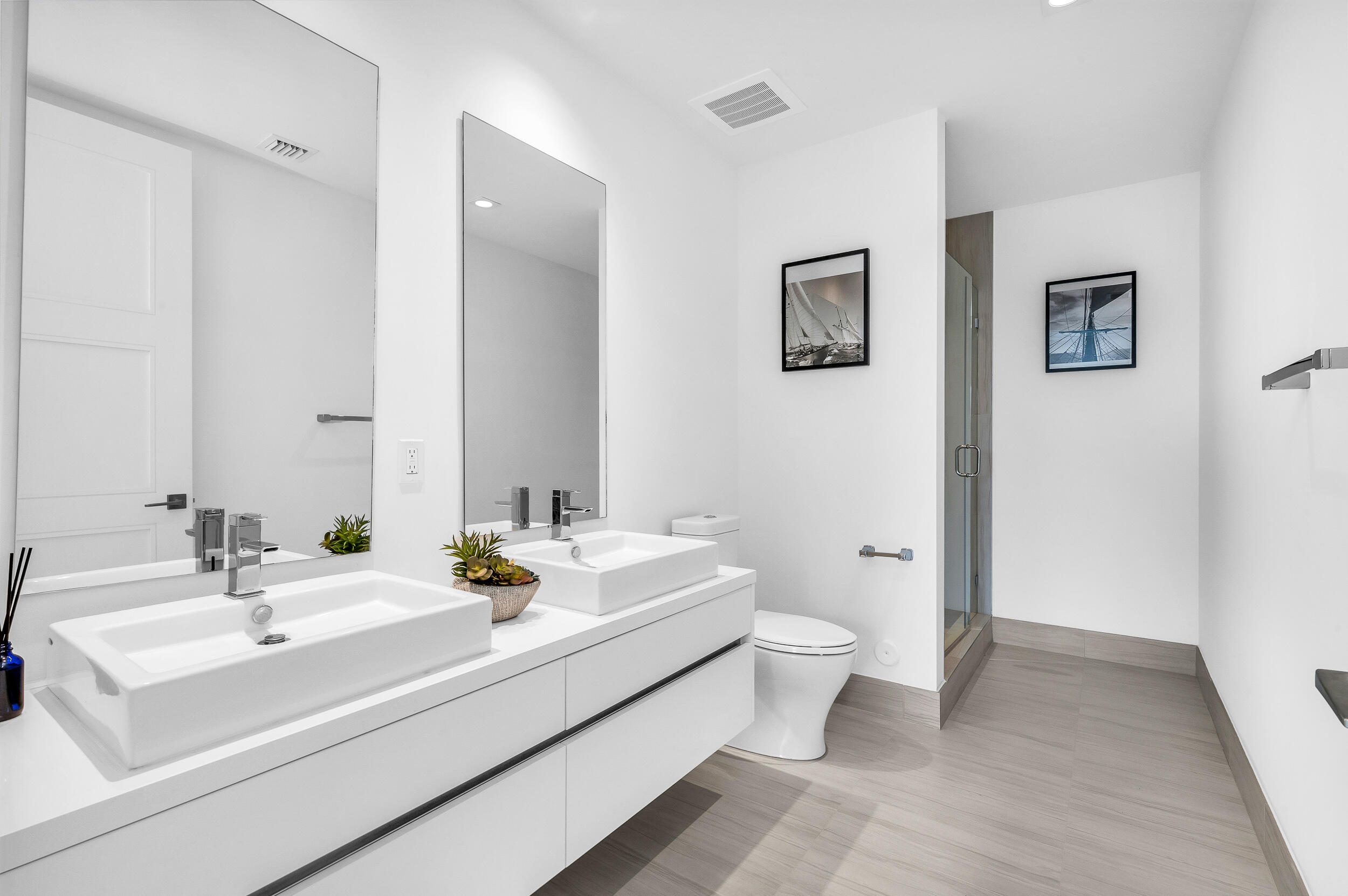 TOWER 155 CONDO - Residential Lease