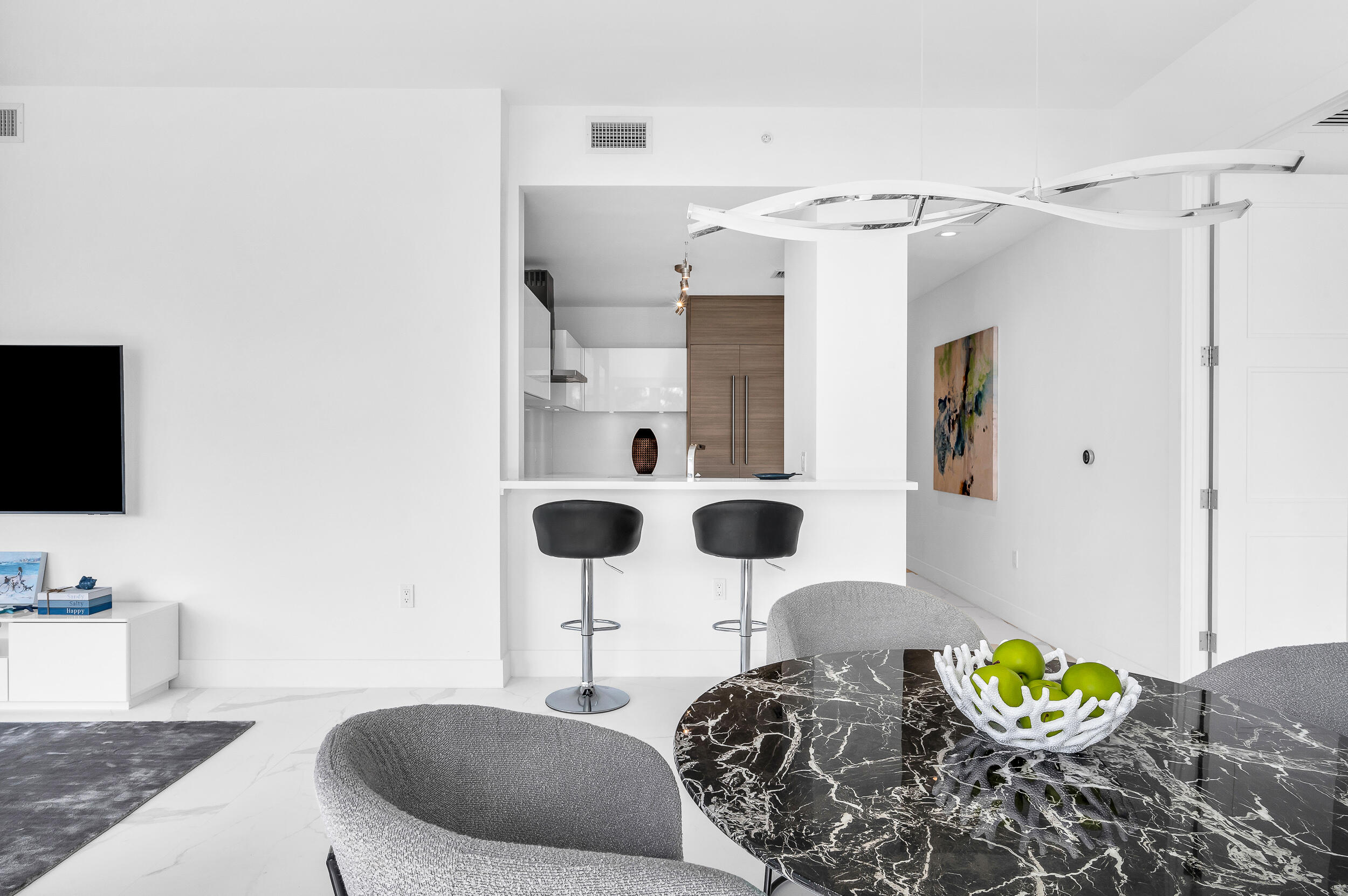 TOWER 155 CONDO - Residential Lease