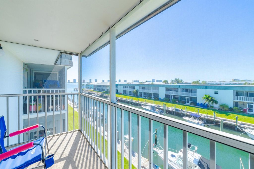 Photo of 112 Doolen Court #306, North Palm Beach, FL 33408 (MLS # R10974503)