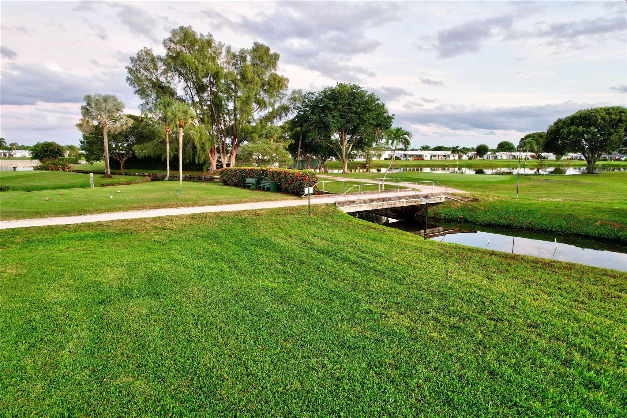 Leisureville Golfview Nor - Residential