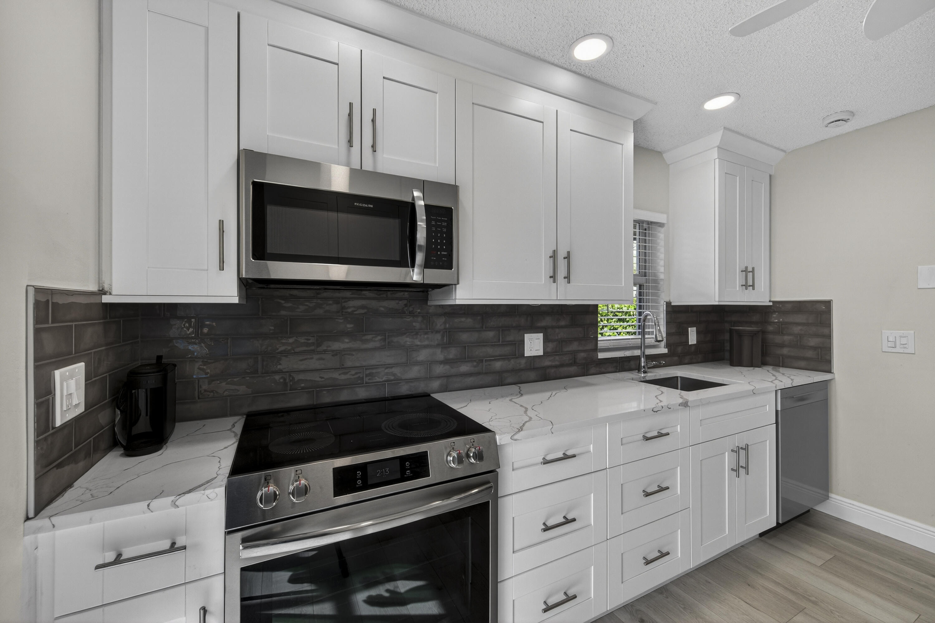 WHISPER WALK - Residential