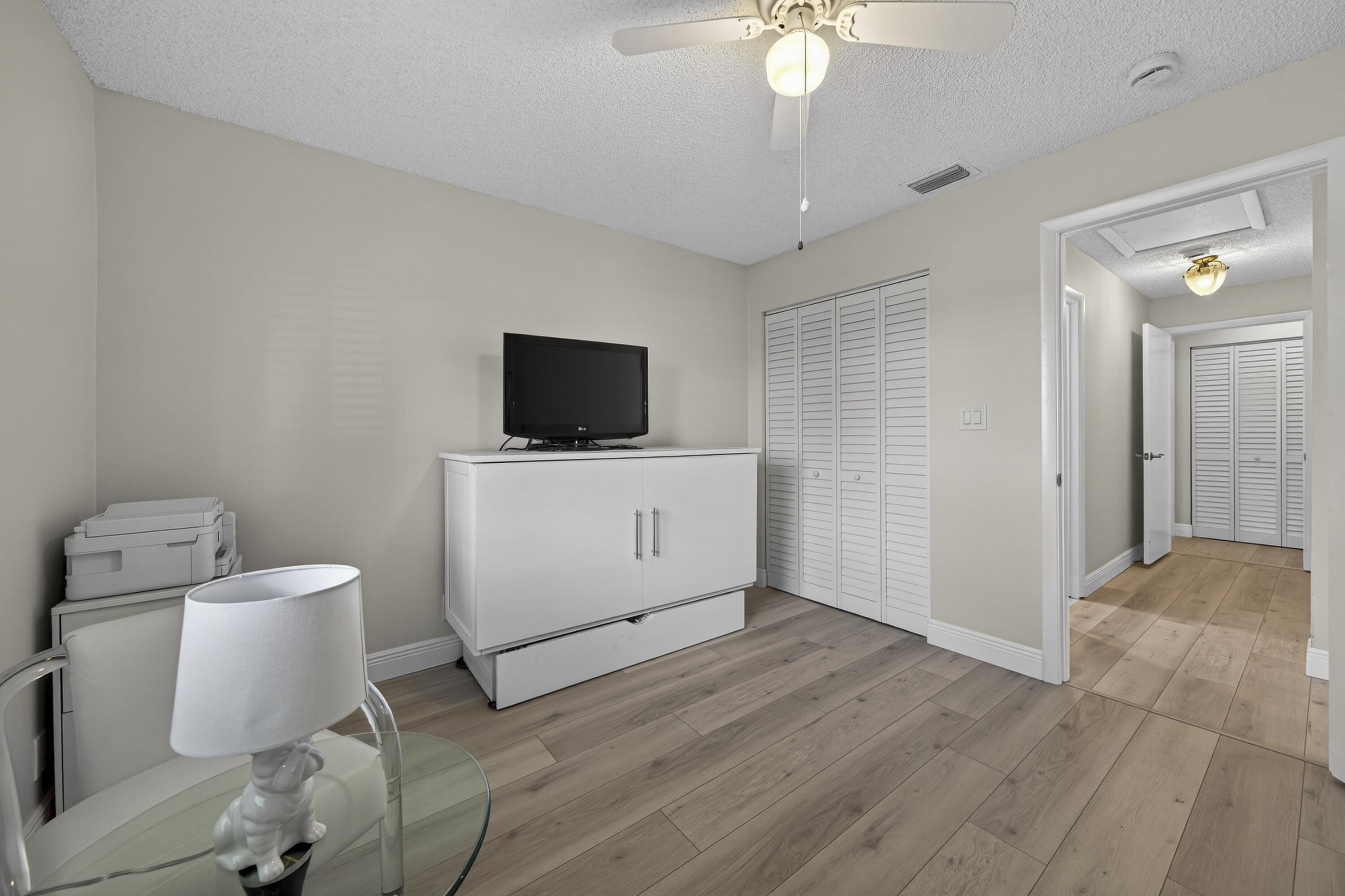 WHISPER WALK - Residential