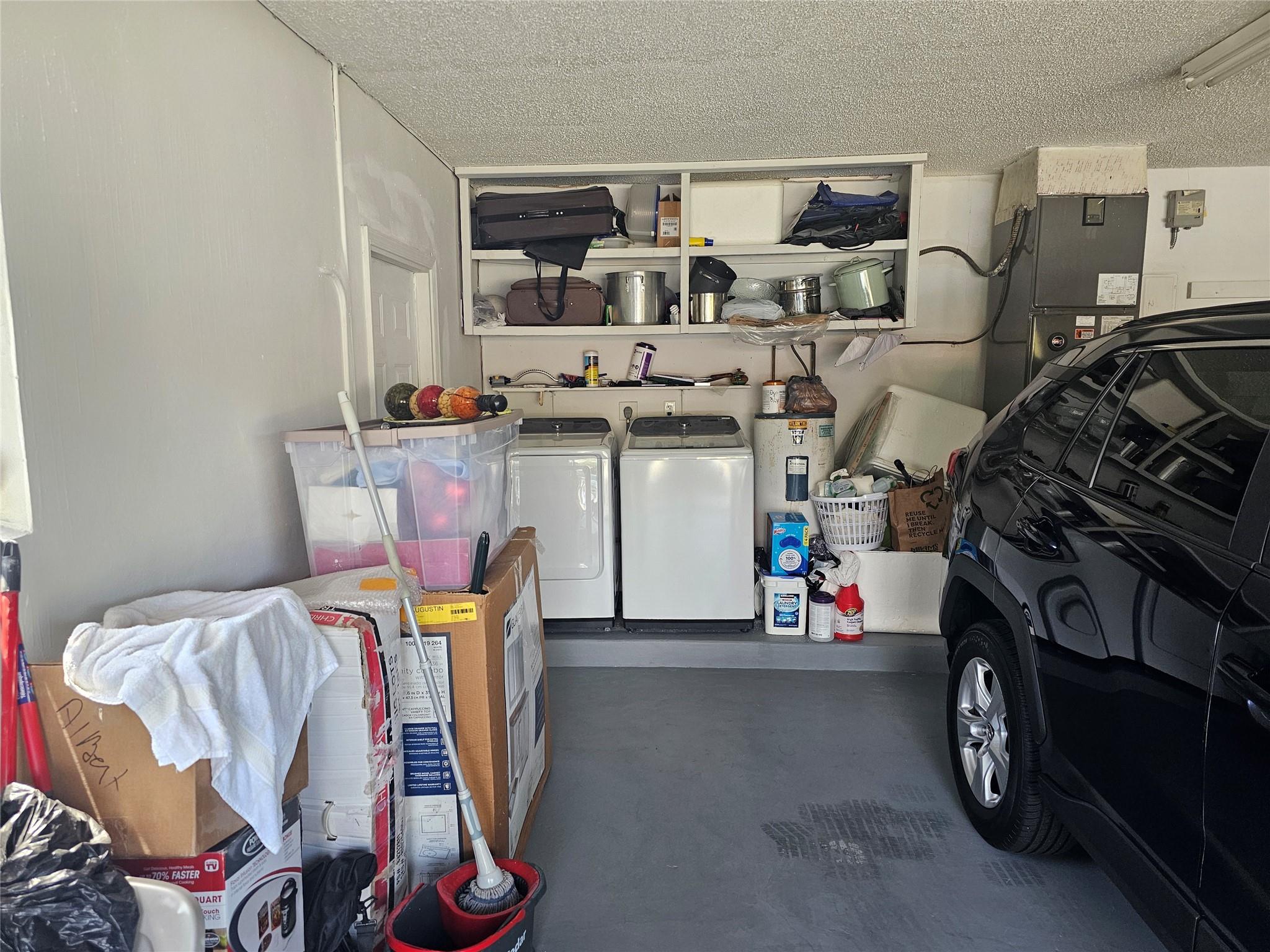 4460 NW 105th Ter