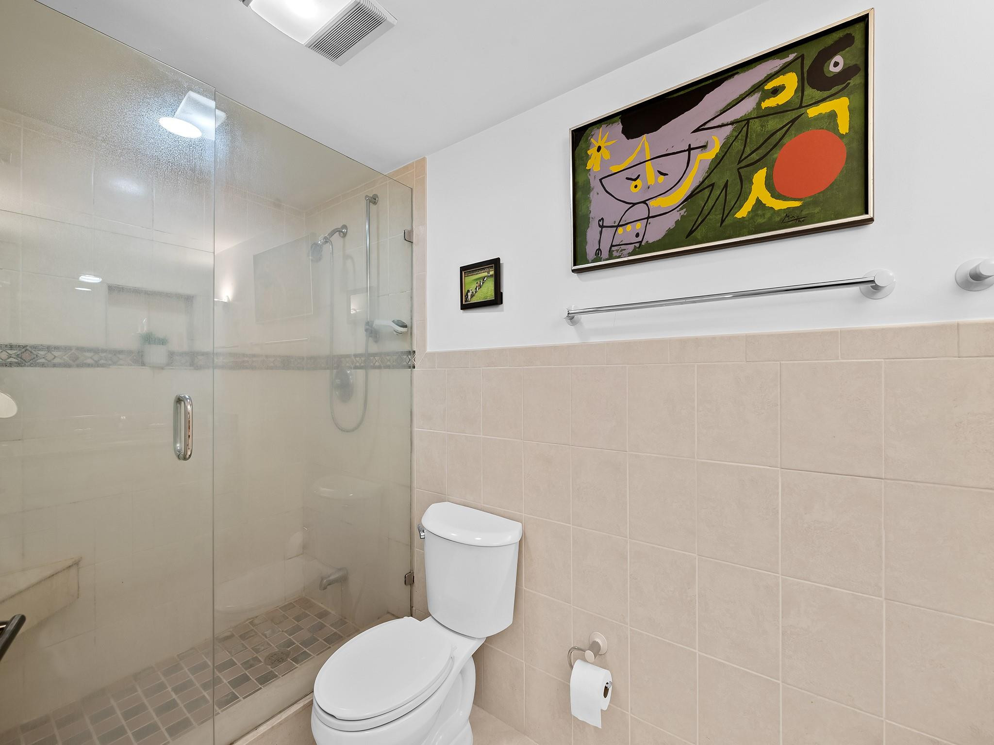 Southpoint Condominium - Residential