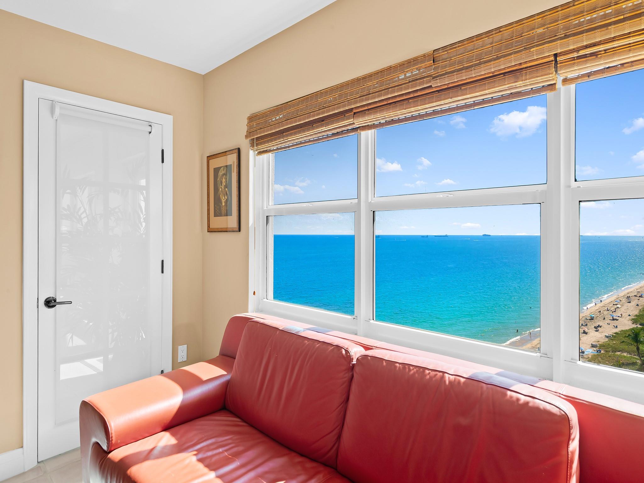 Southpoint Condominium - Residential