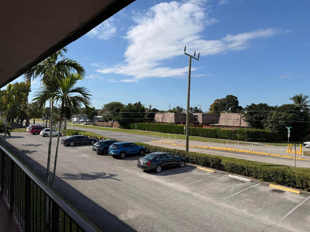 Lakeside Village - Residential