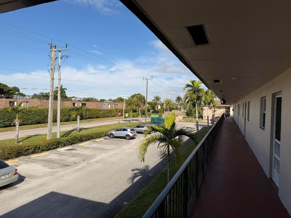 Lakeside Village - Residential