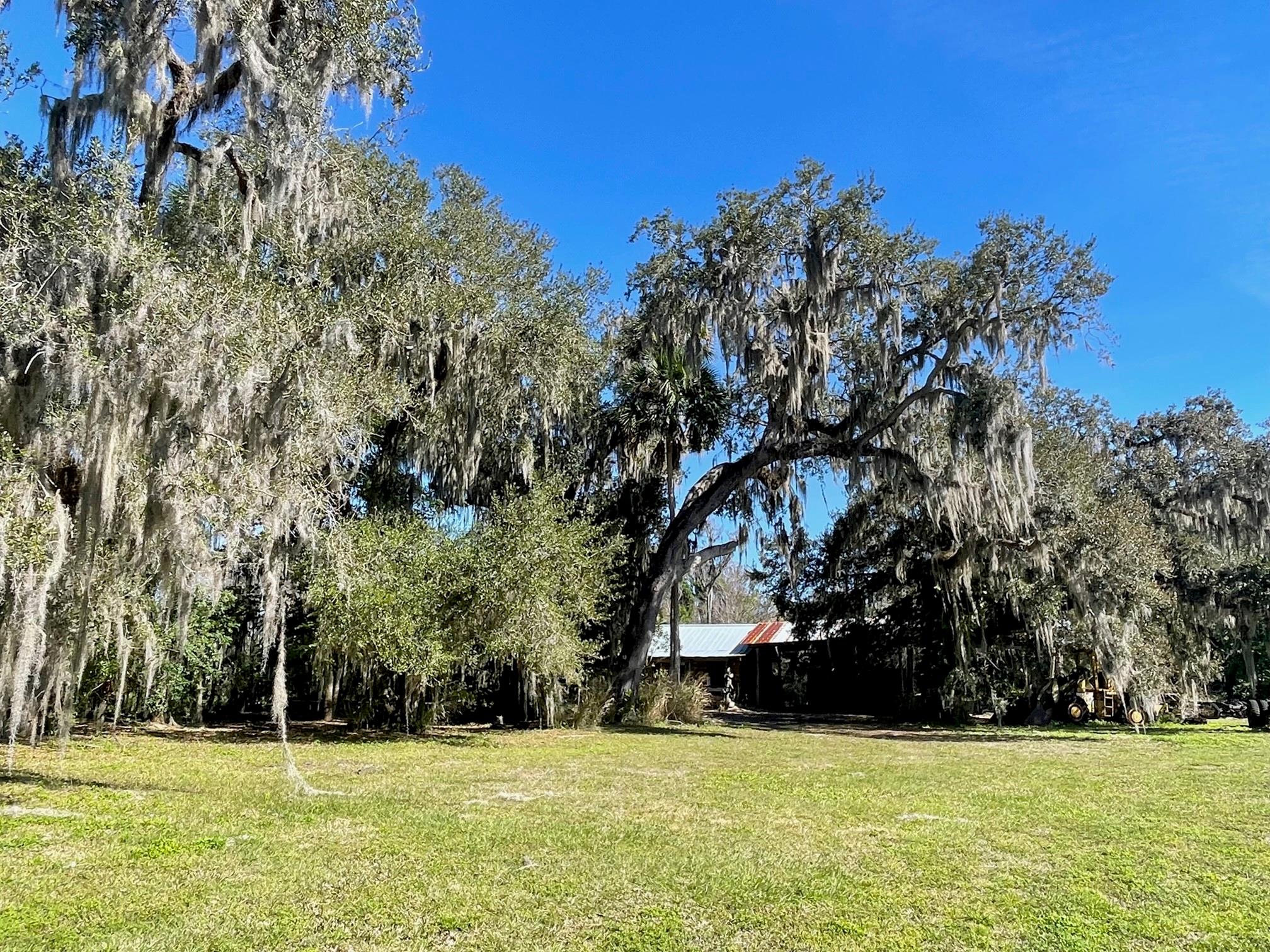SOUTHERN COLONIZATION - Residential