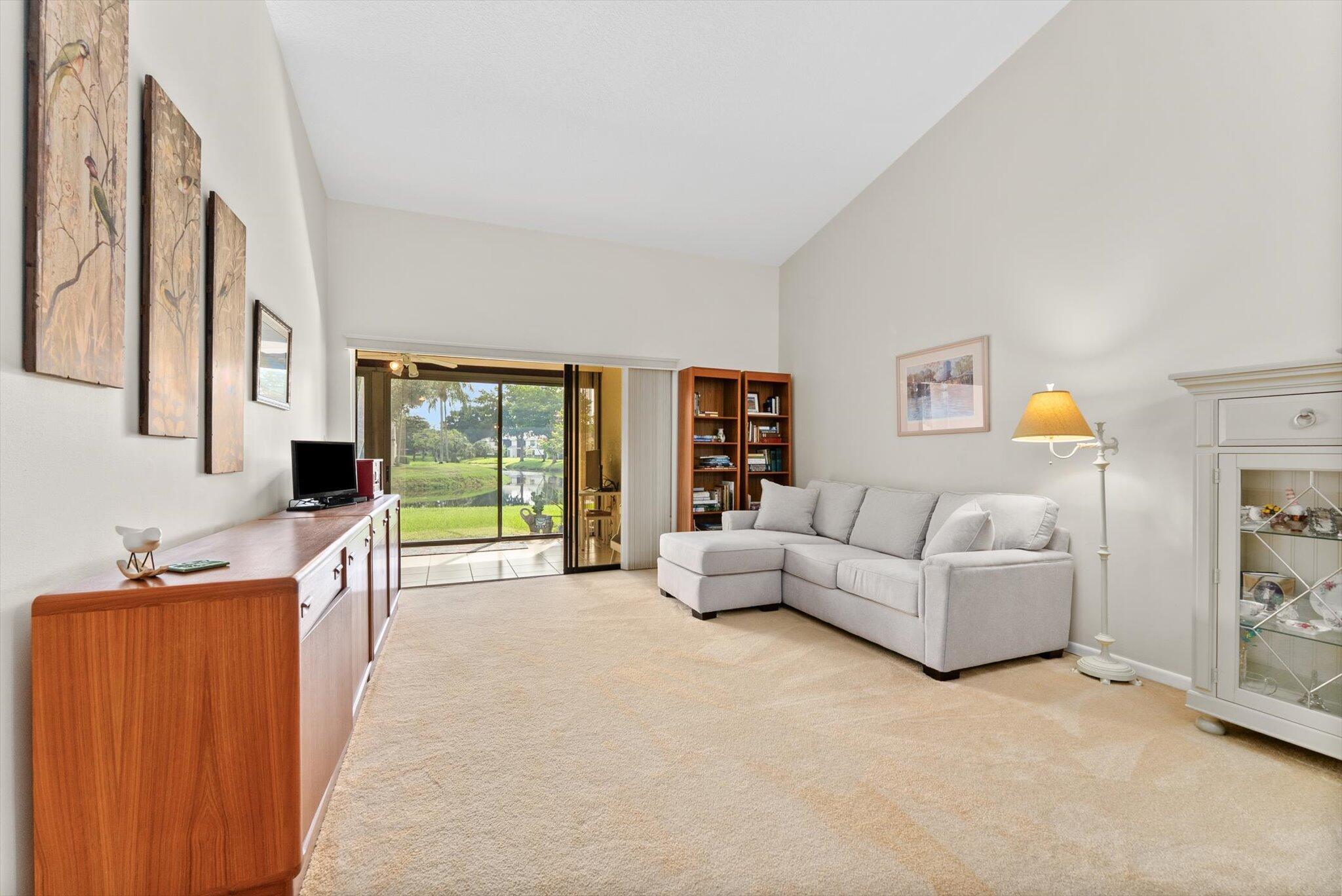 TARTAN COCONUT CREEK PHAS - Residential