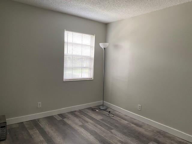 Lake Windwood Condo 01-14 - Residential Lease