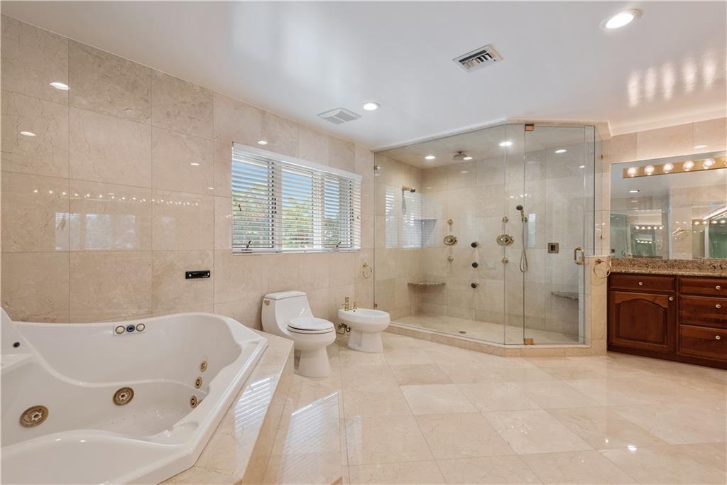 Coral Ridge - Residential