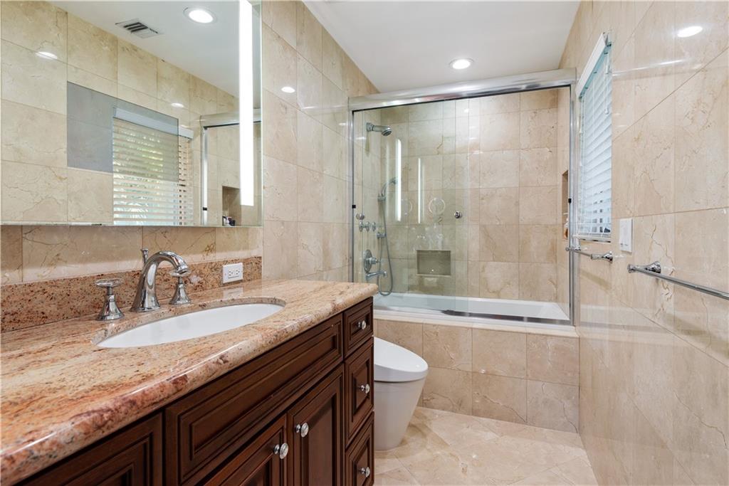 Coral Ridge - Residential