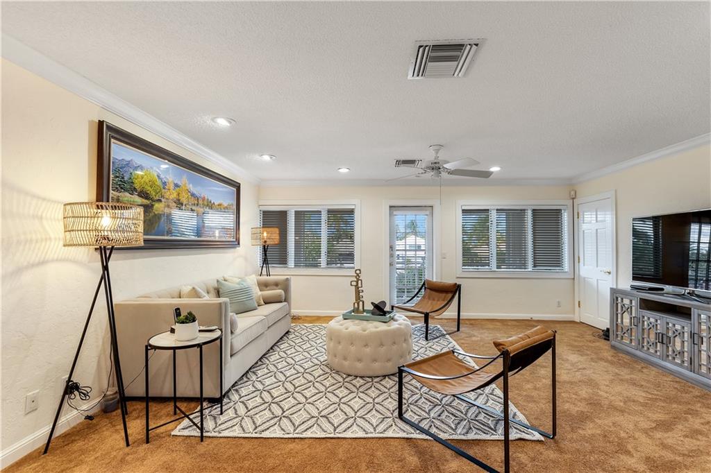 Coral Ridge - Residential