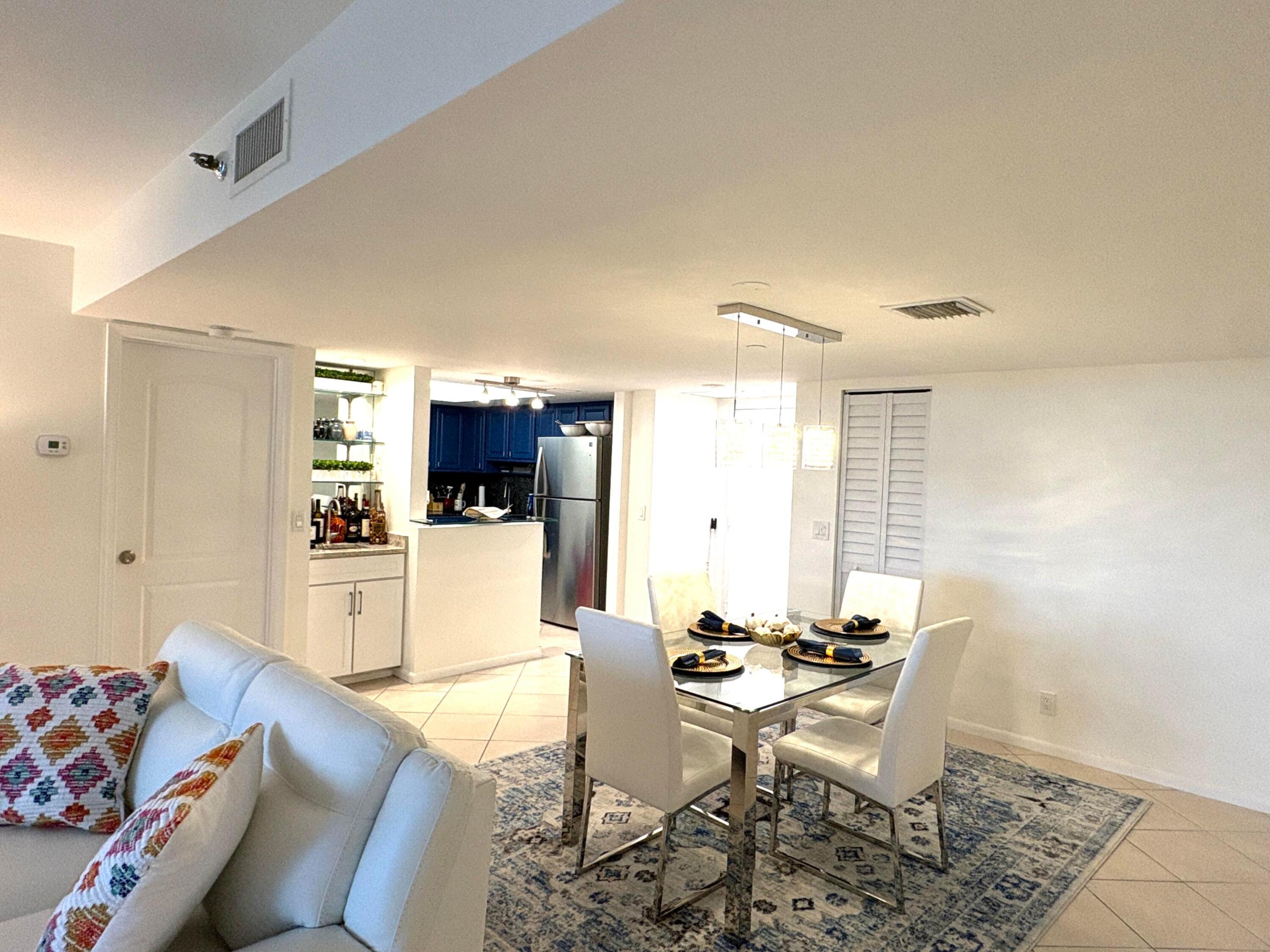 SEA RANCH CLUB OF BOCA II CONDO - Residential