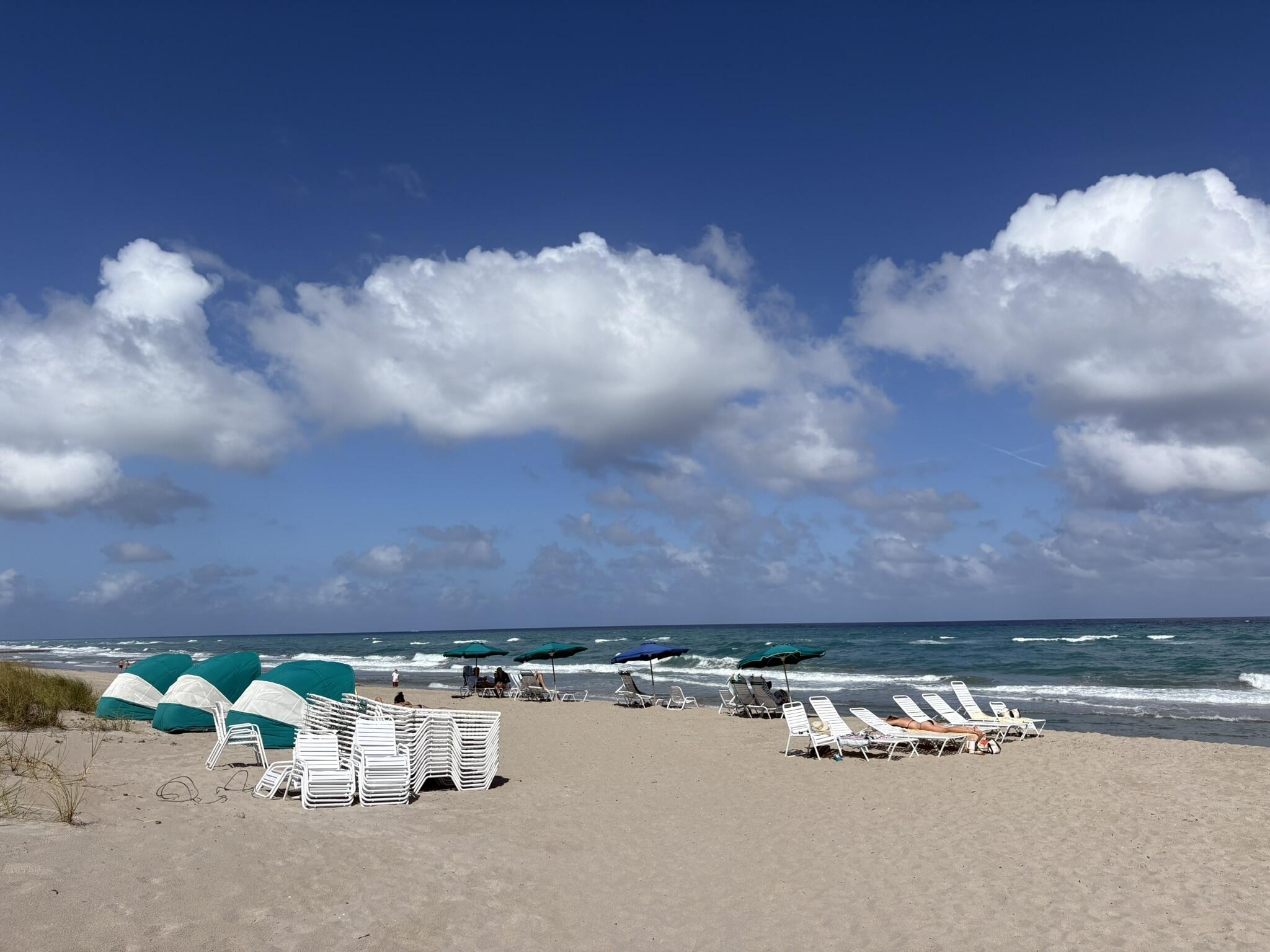 SEA RANCH CLUB OF BOCA II CONDO - Residential