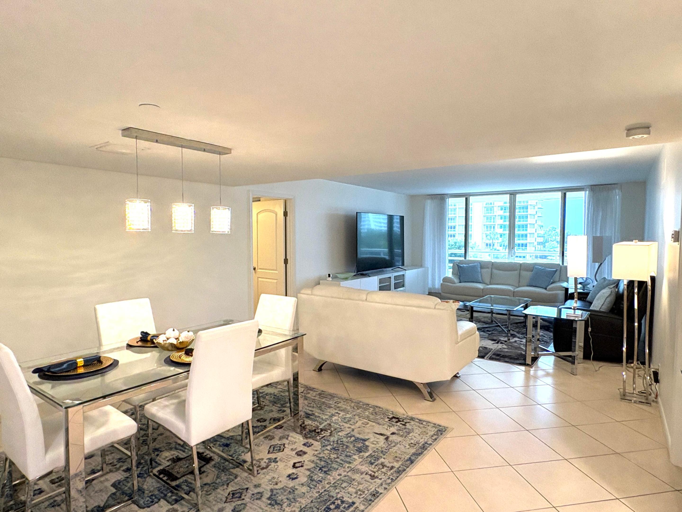 SEA RANCH CLUB OF BOCA II CONDO - Residential