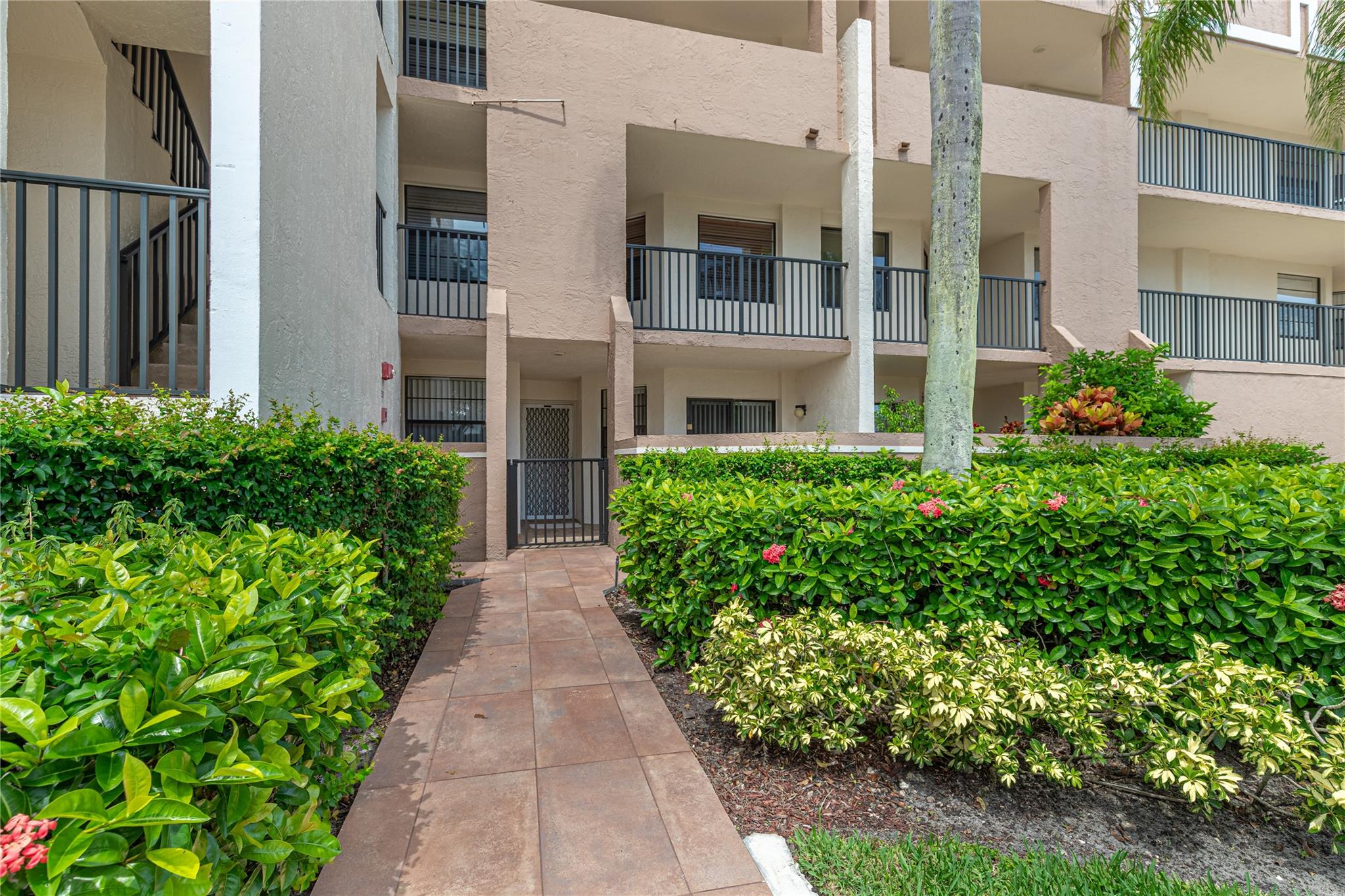FAIRFAX - Residential