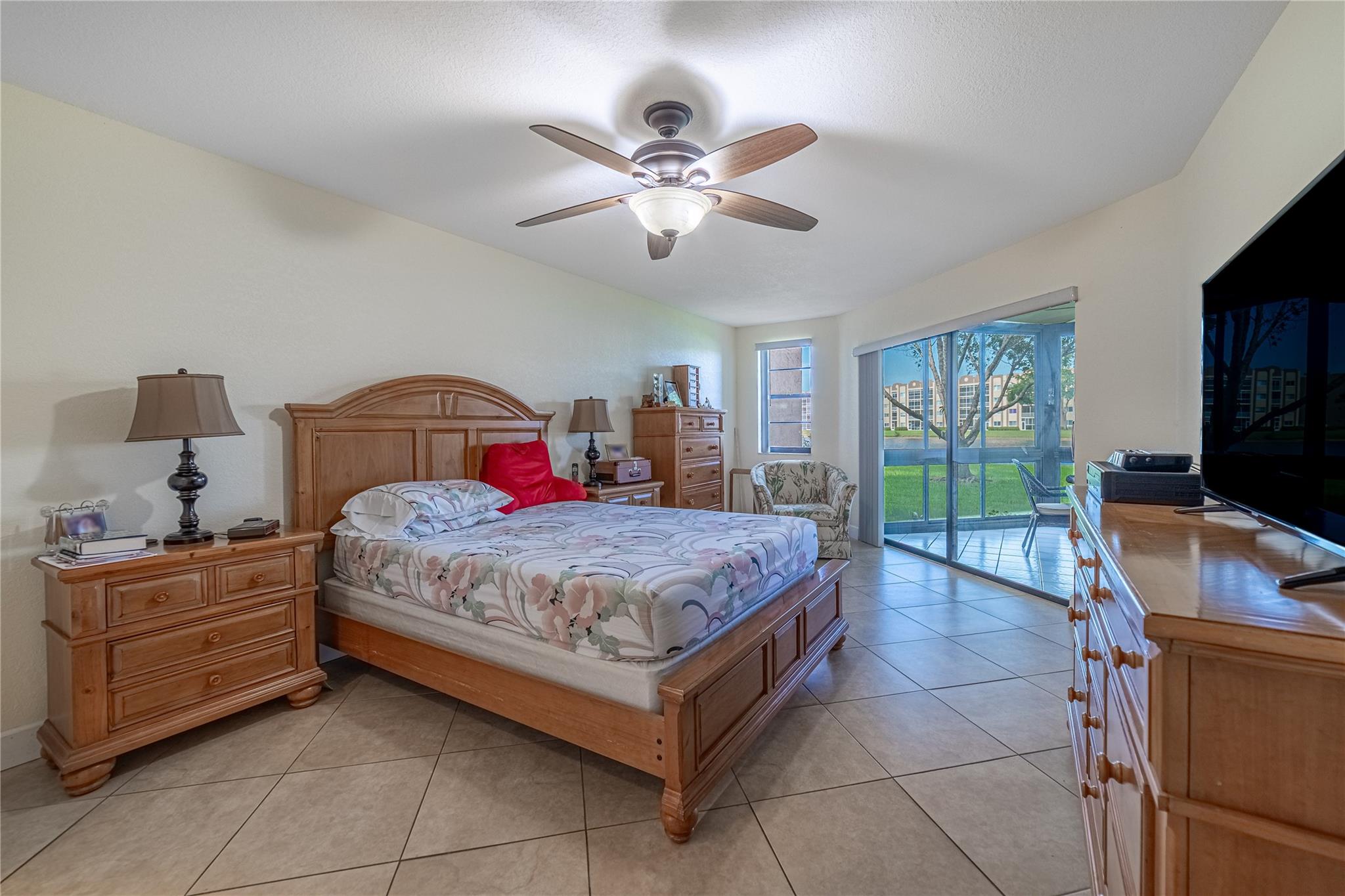 FAIRFAX - Residential
