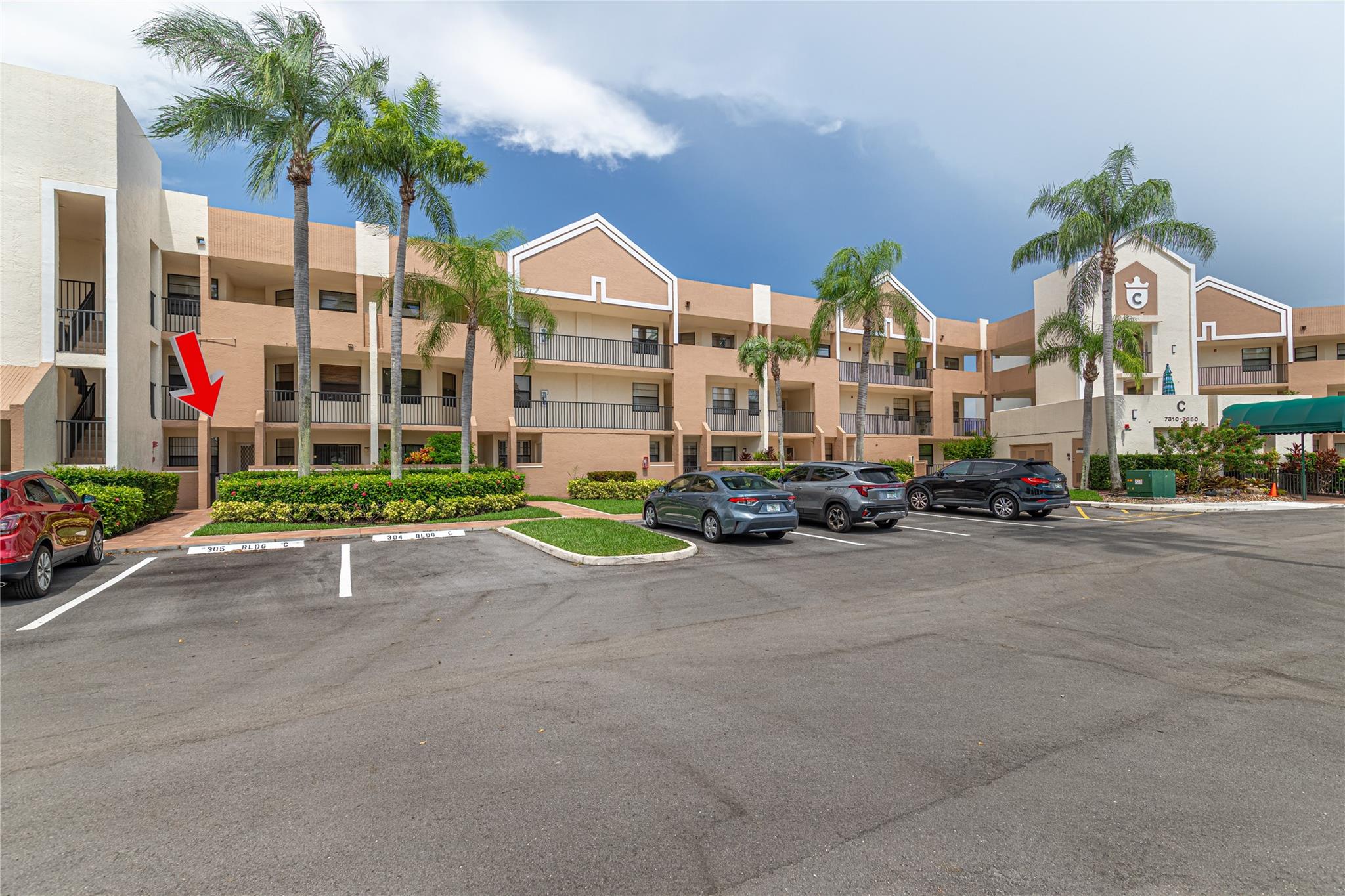 FAIRFAX - Residential