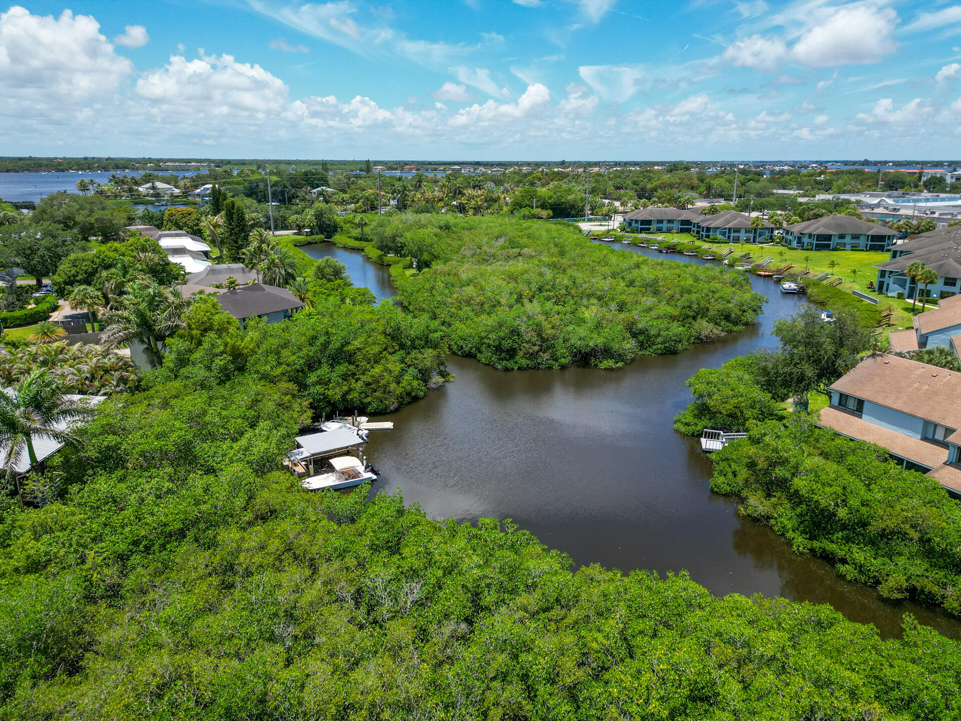 INDIAN GROVES - Residential