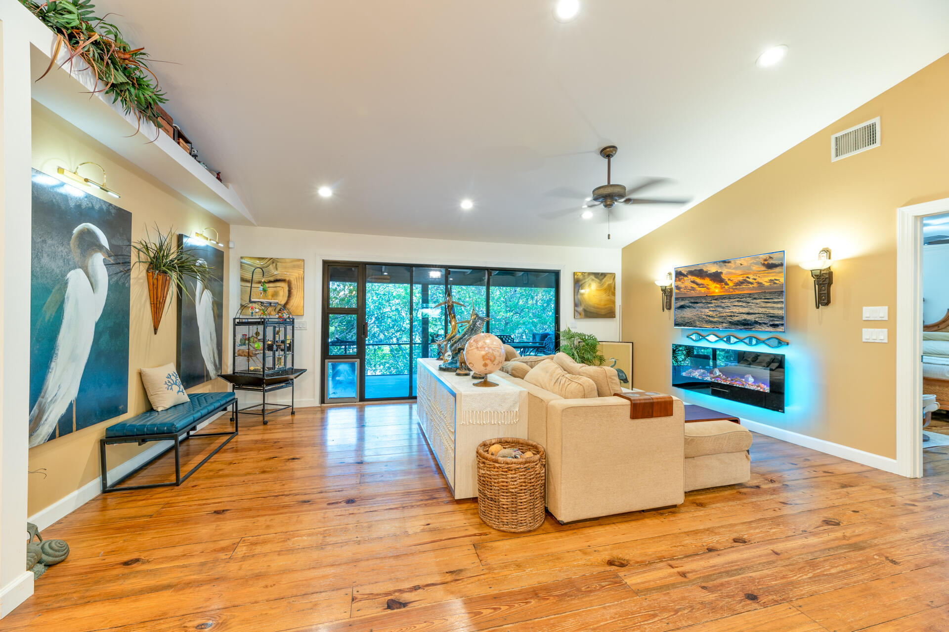 INDIAN GROVES - Residential