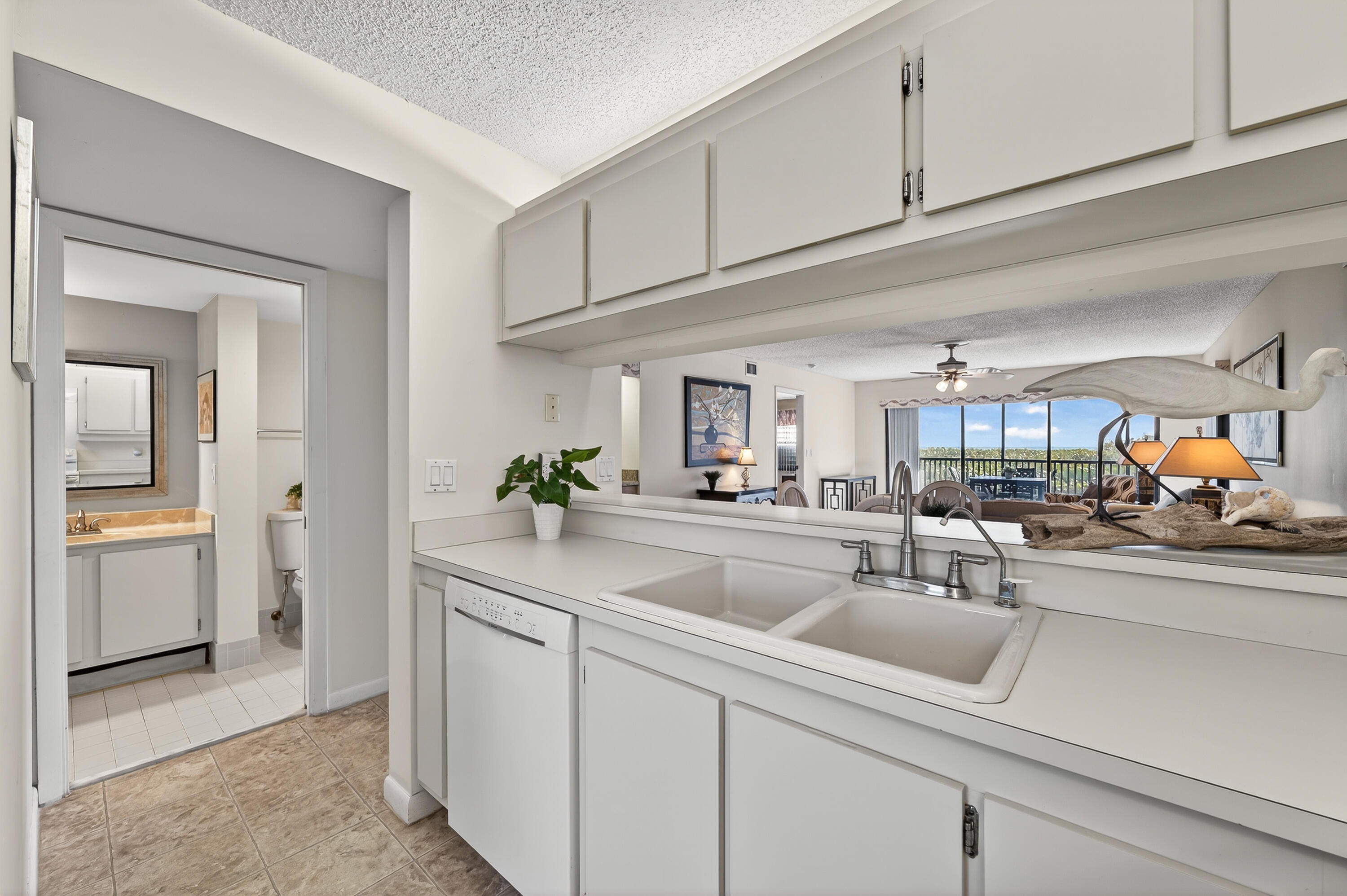 SANDPEBBLE CONDO - Residential