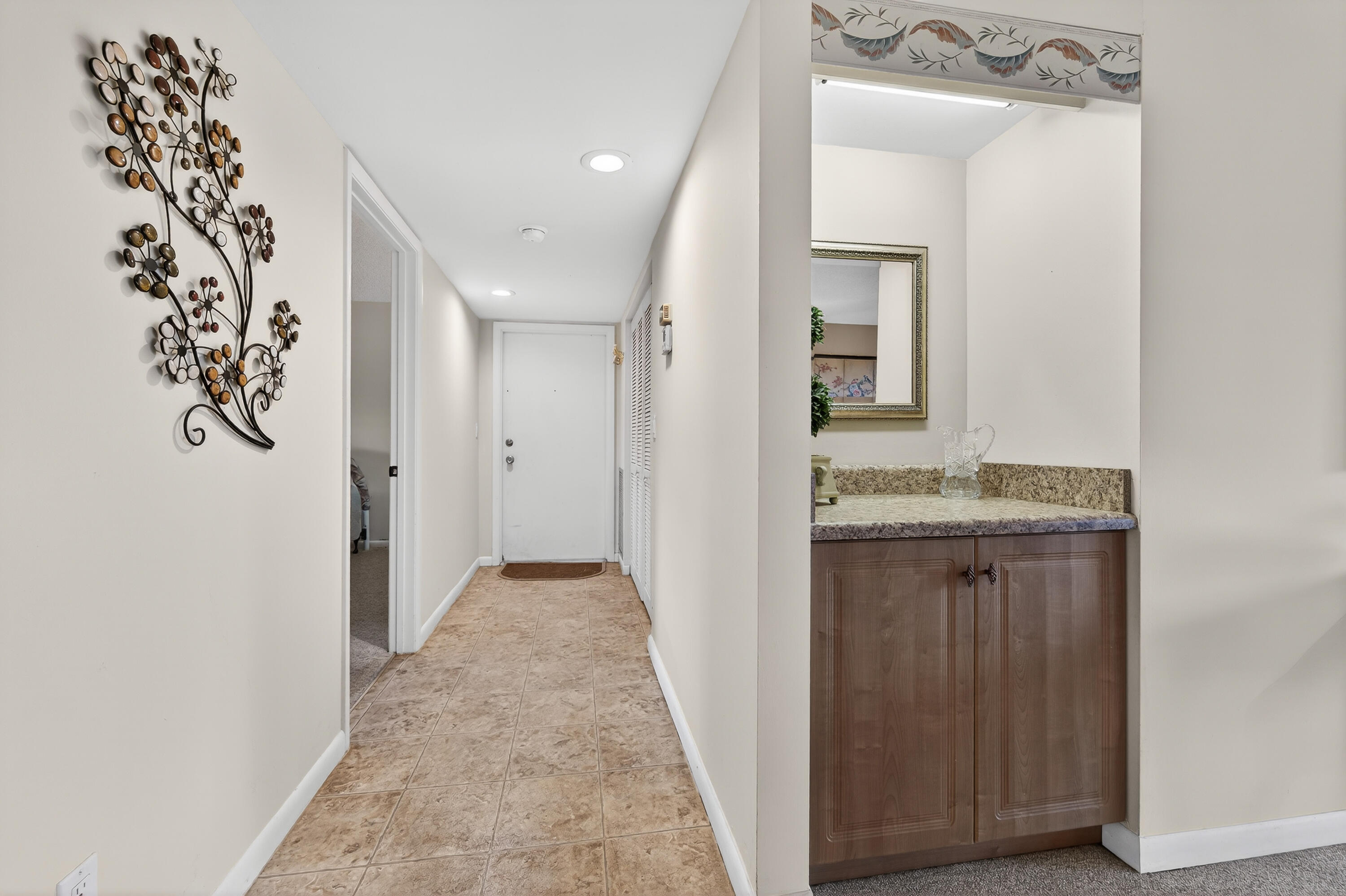 SANDPEBBLE CONDO - Residential