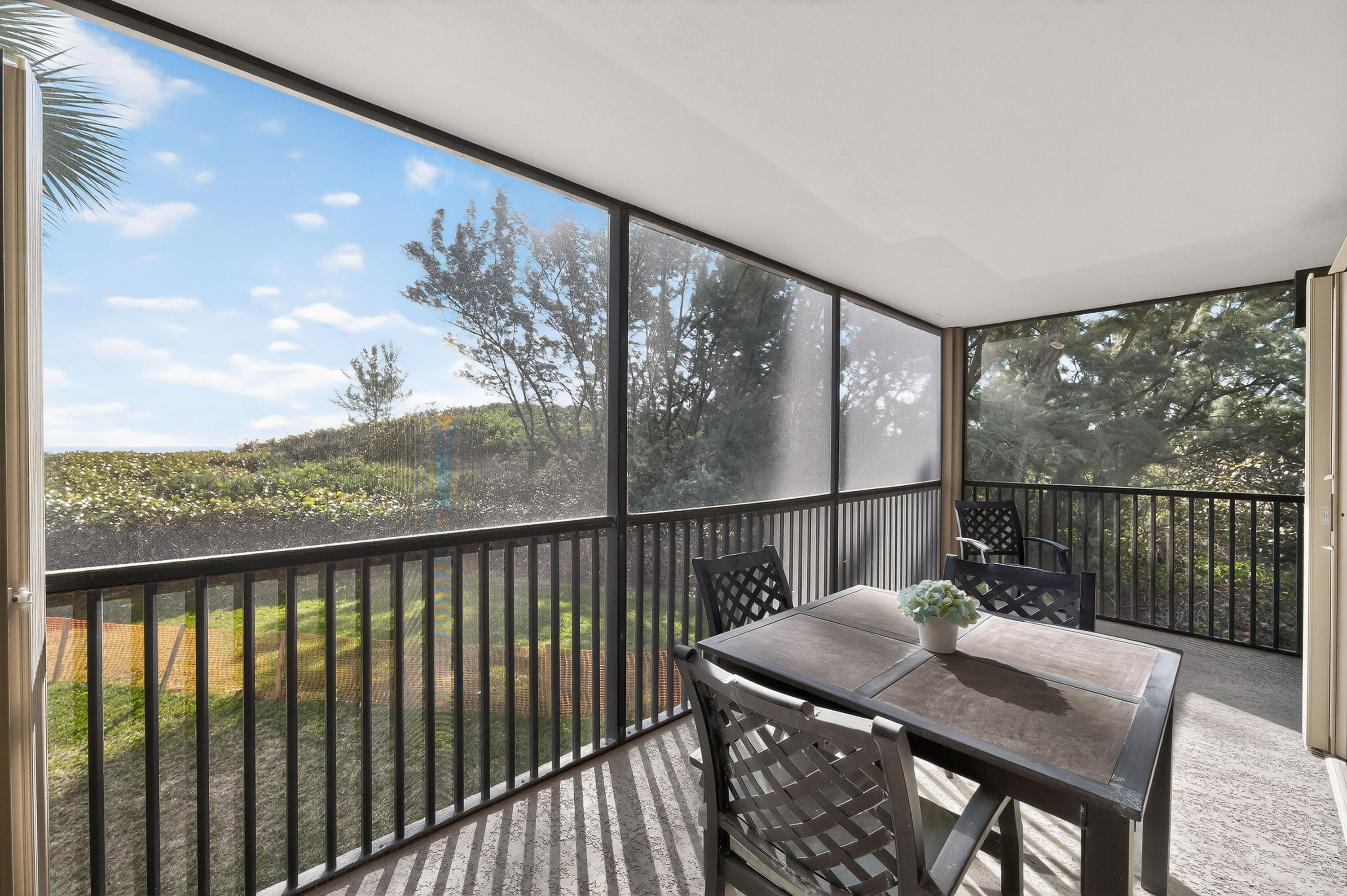 SANDPEBBLE CONDO - Residential