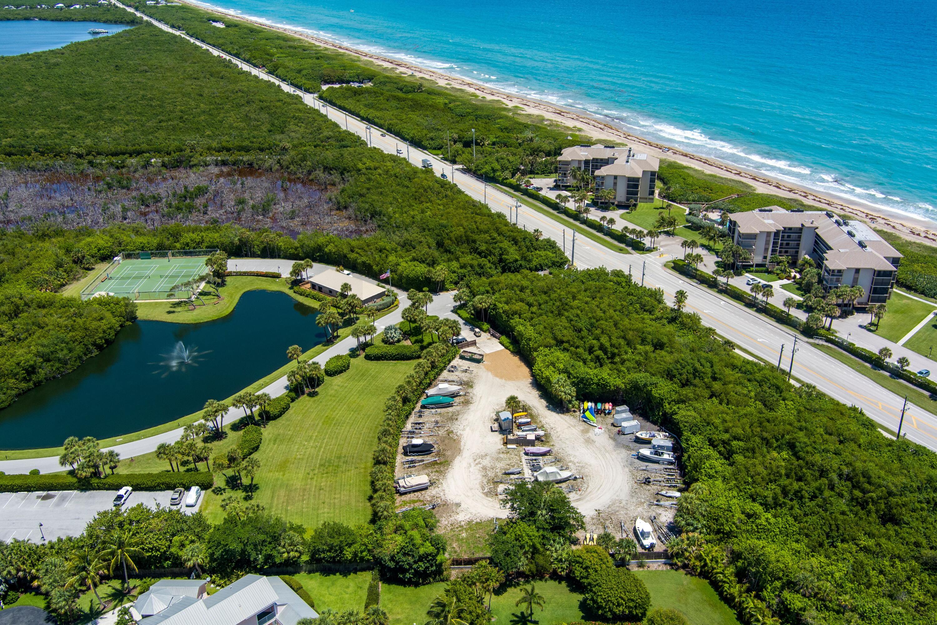 SANDPEBBLE CONDO - Residential