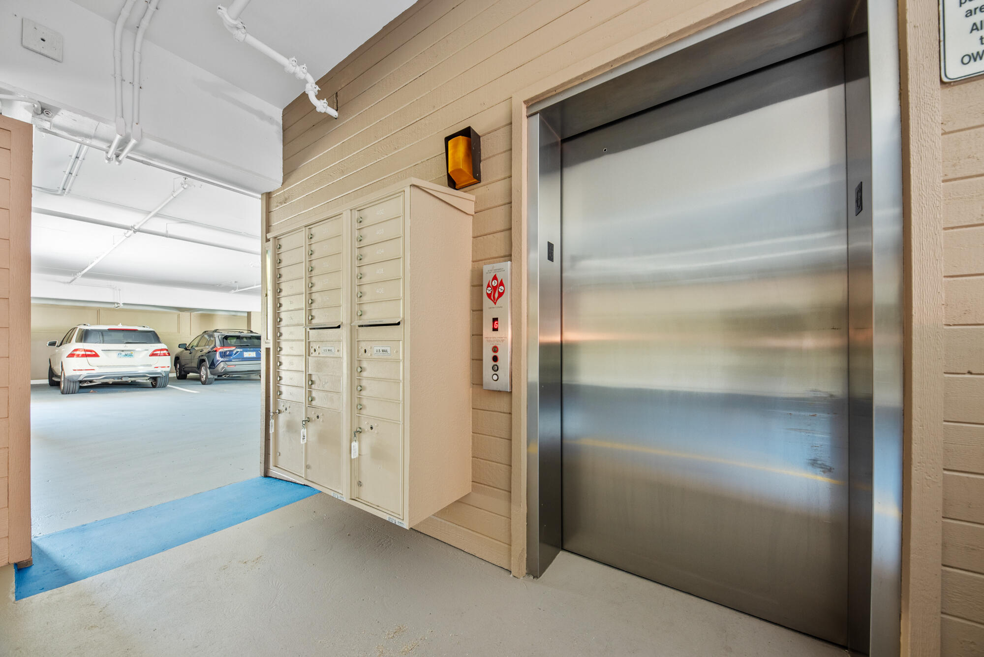 SANDPEBBLE CONDO - Residential