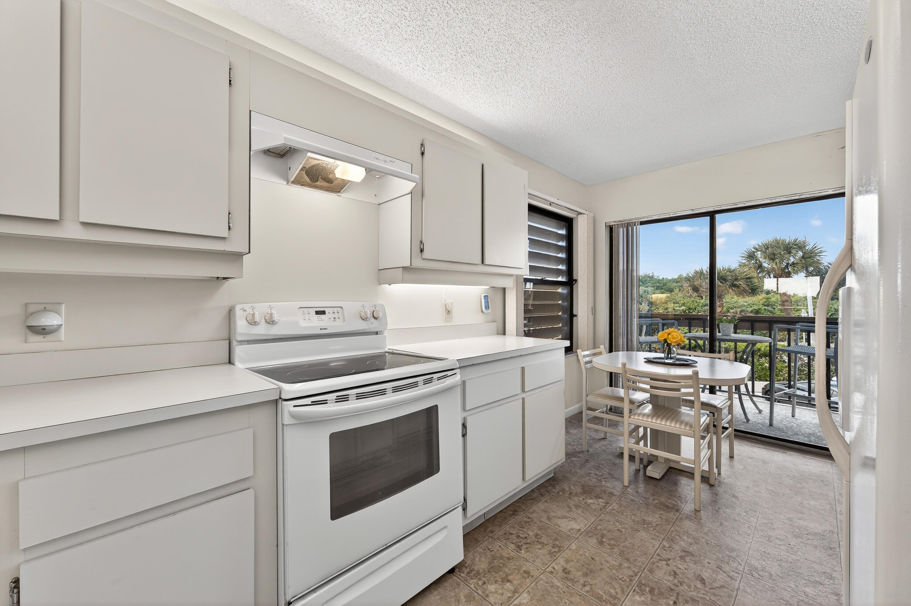 SANDPEBBLE CONDO - Residential