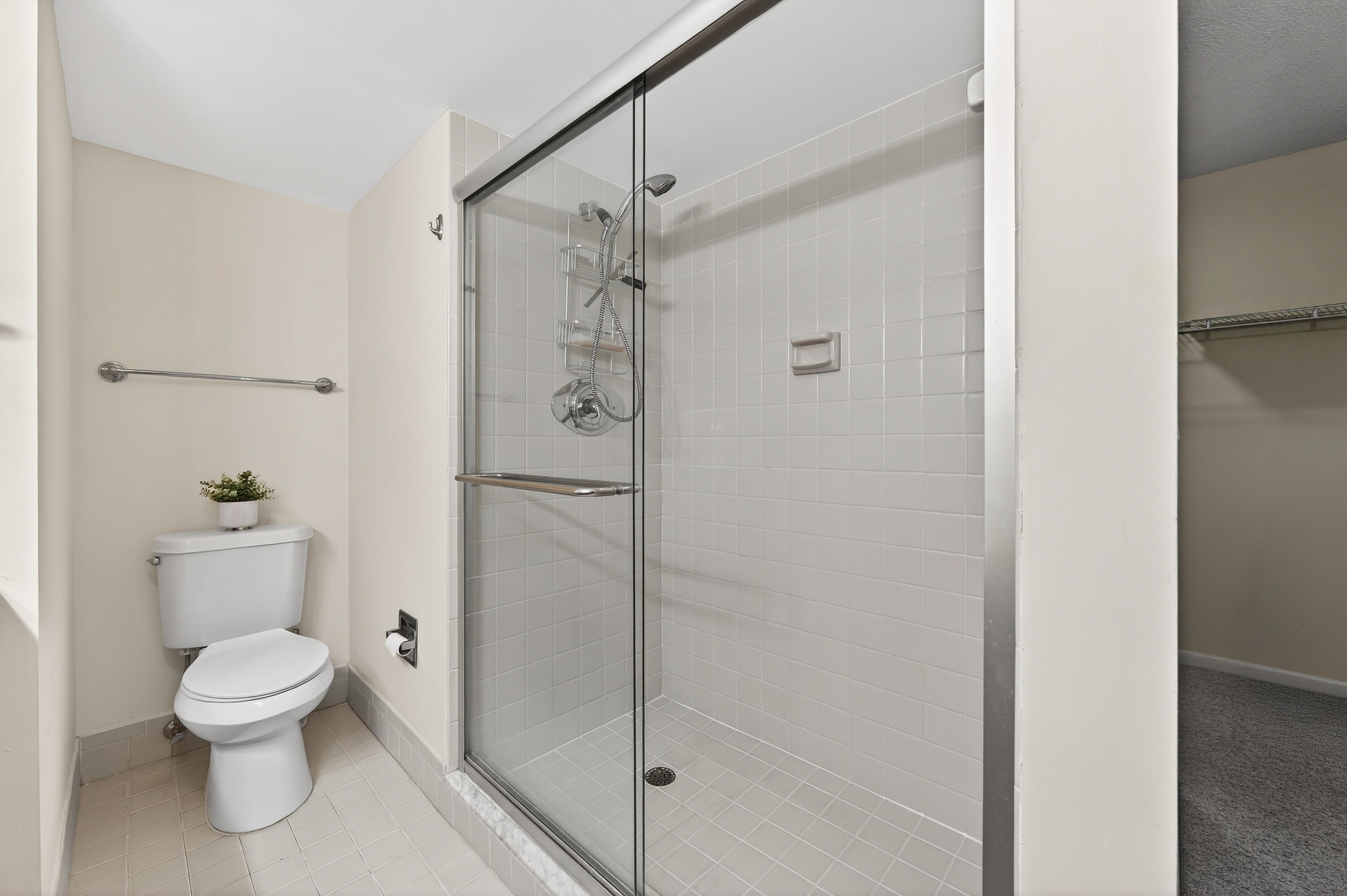 SANDPEBBLE CONDO - Residential