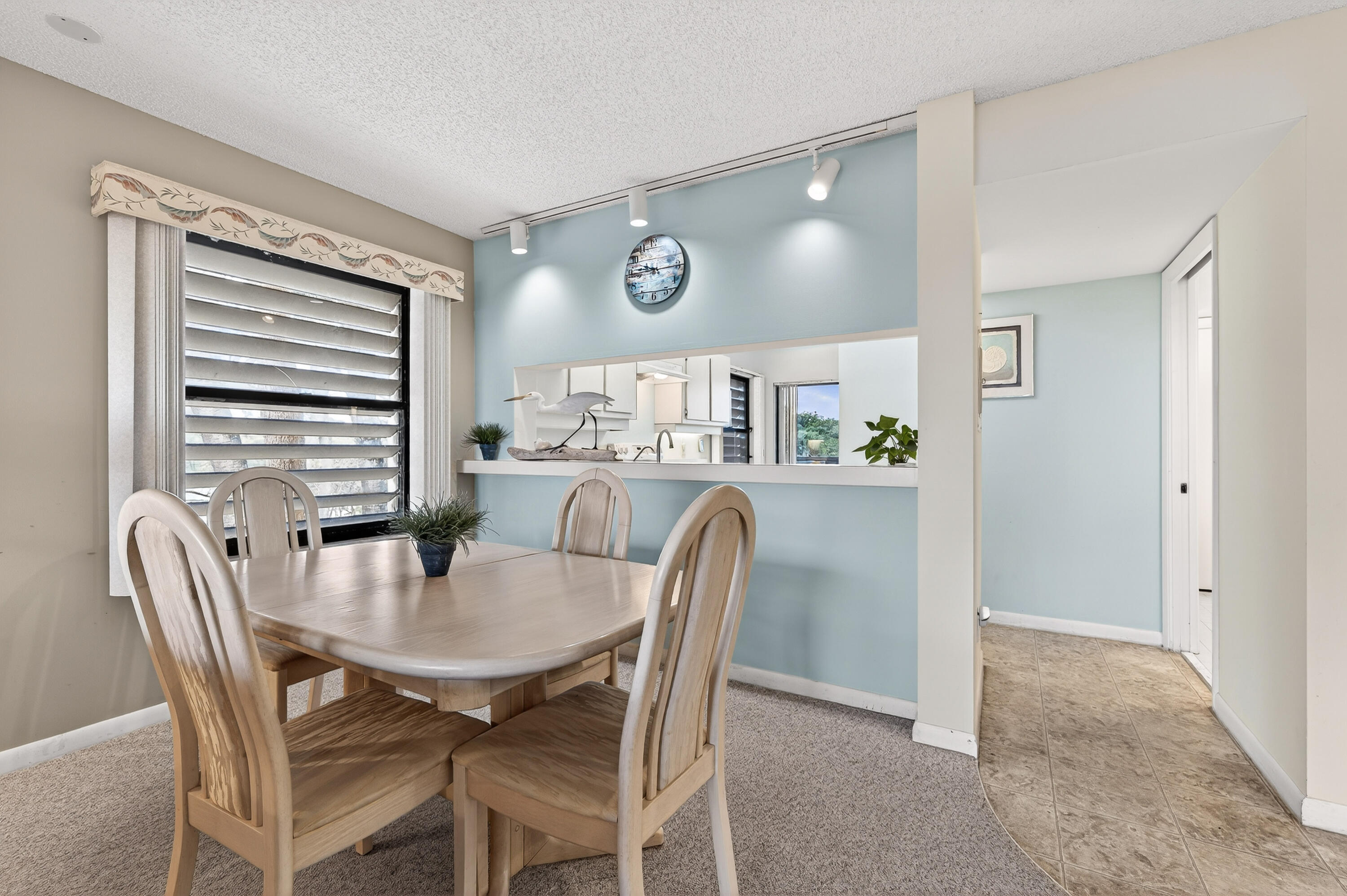 SANDPEBBLE CONDO - Residential