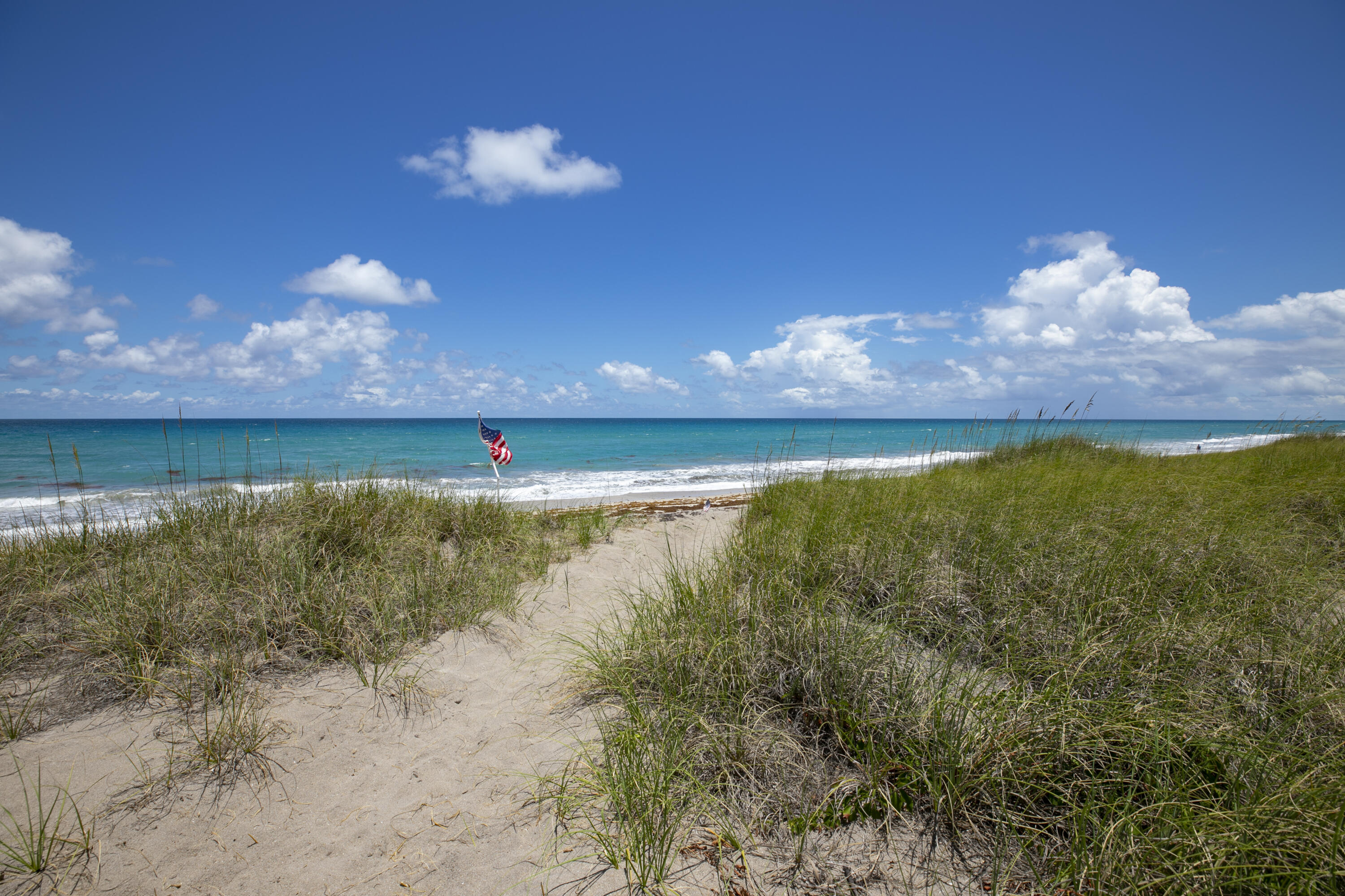 SANDPEBBLE CONDO - Residential