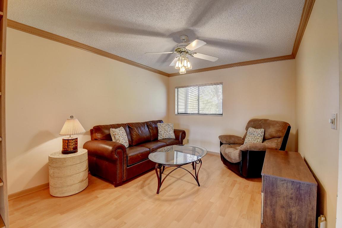 Palm Chase Lakes - Residential